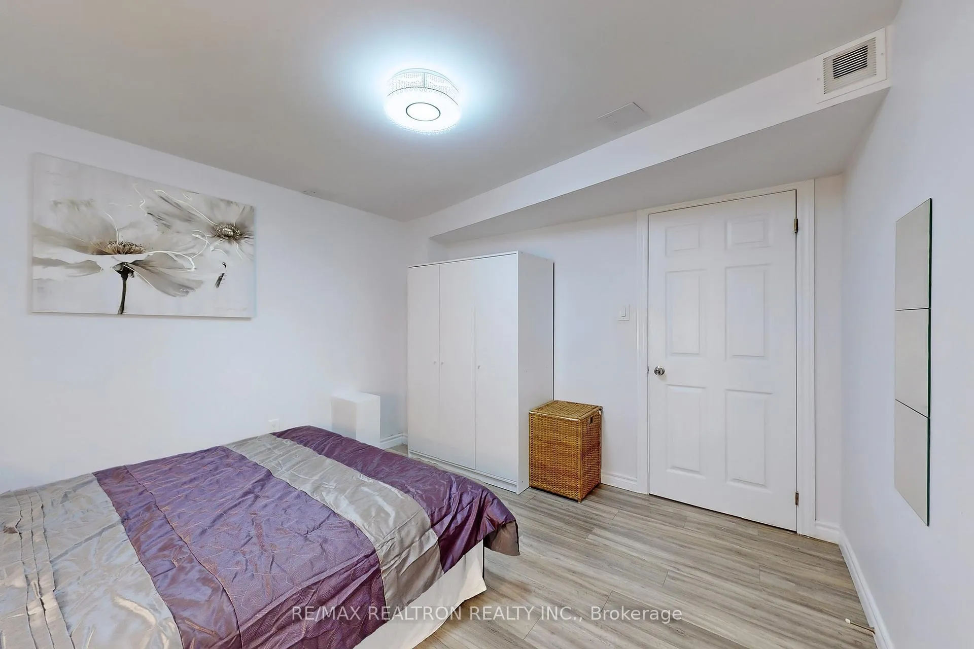 Photo 9 of Unit Bsmt, 32 Subrisco Avenue, Richmond Hill, Devonsleigh — HOMEH
