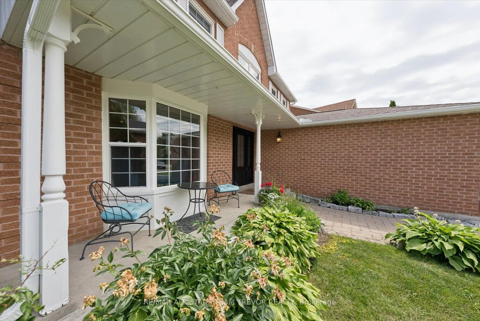 Photo 33 of 46 Chartwell Crescent, Georgina, Keswick North — HOMEH