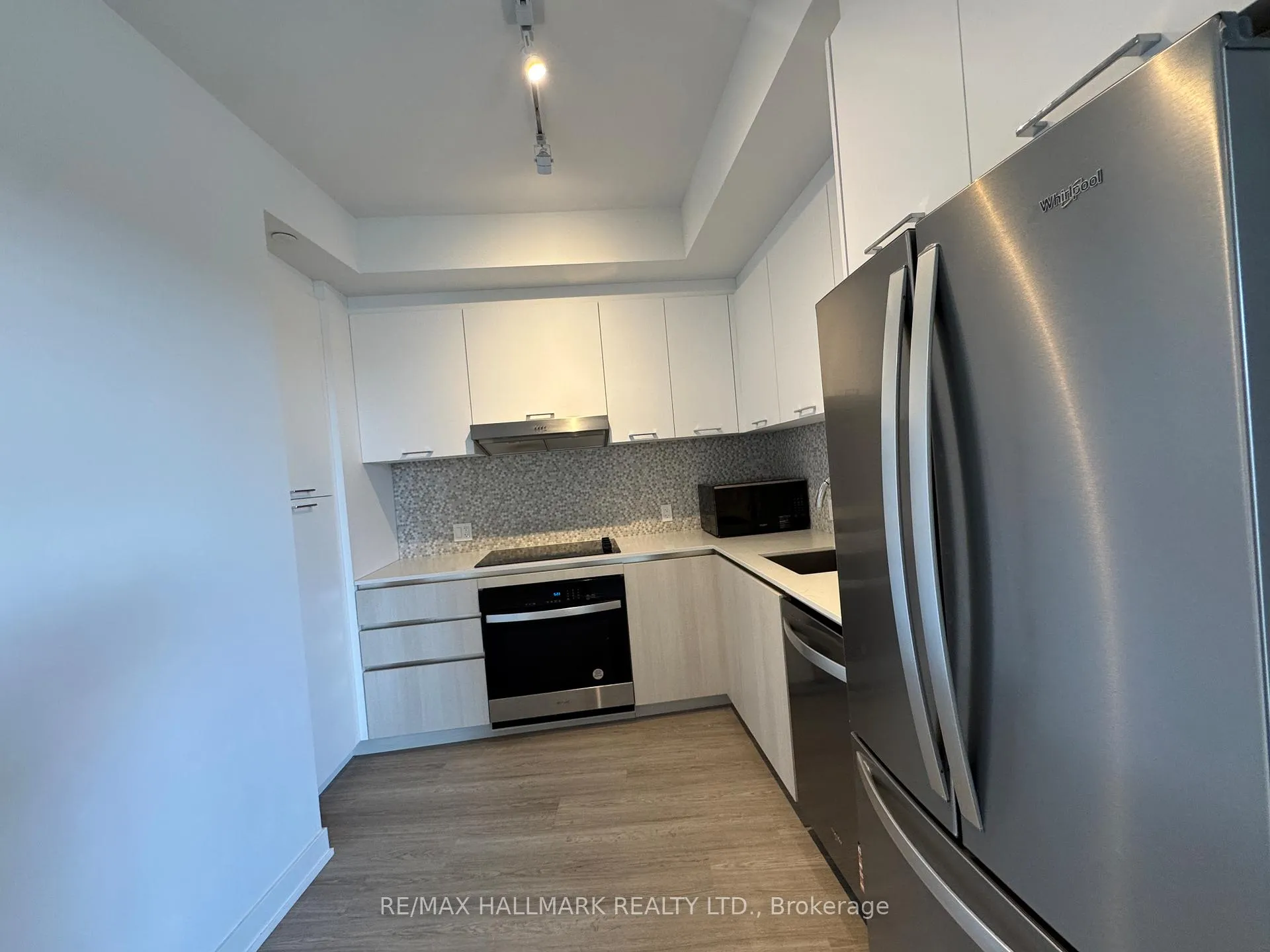 Photo 25 of 8188 Yonge Street, Vaughan, Uplands — HOMEH