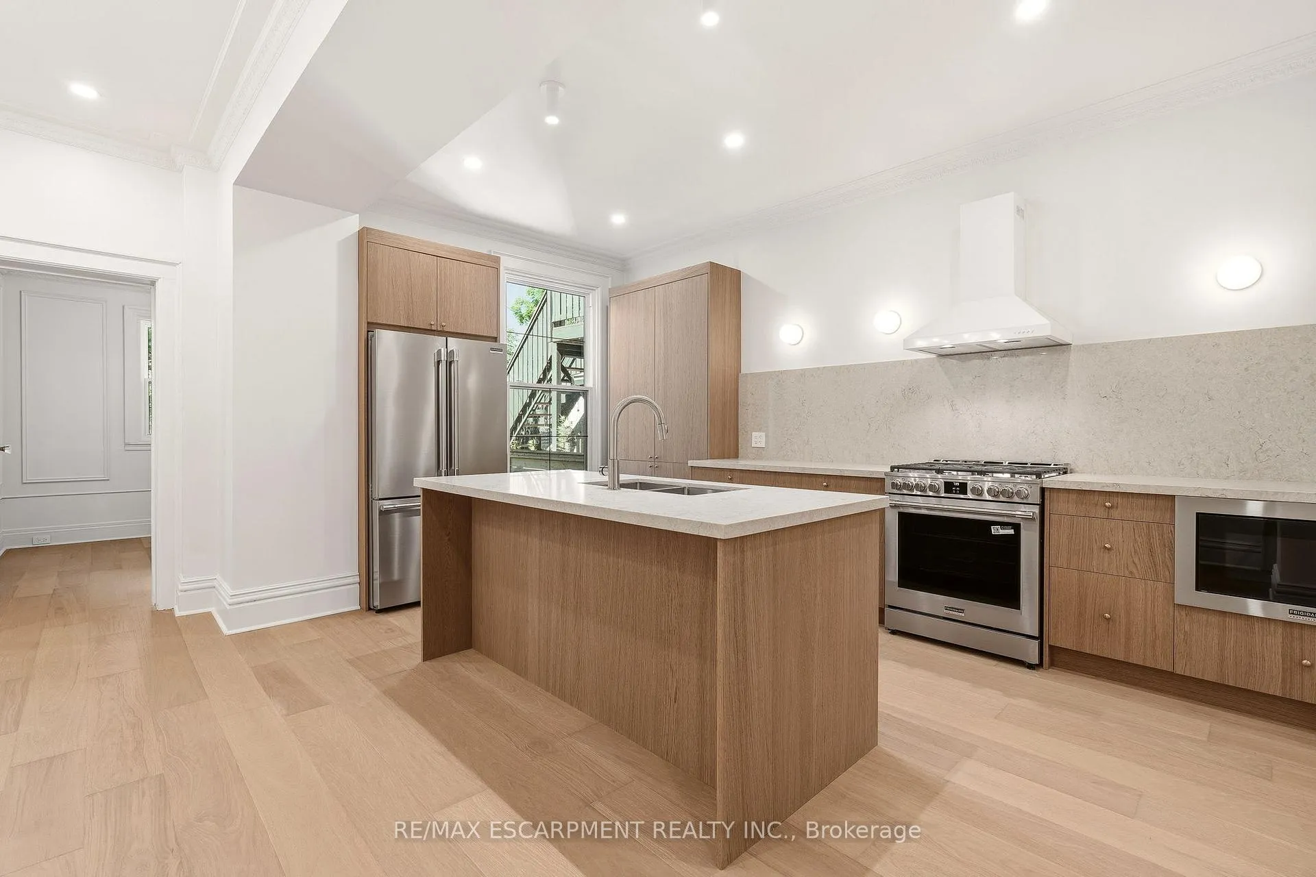 Photo 8 of 131 Markland Street, Hamilton, Durand — HOMEH