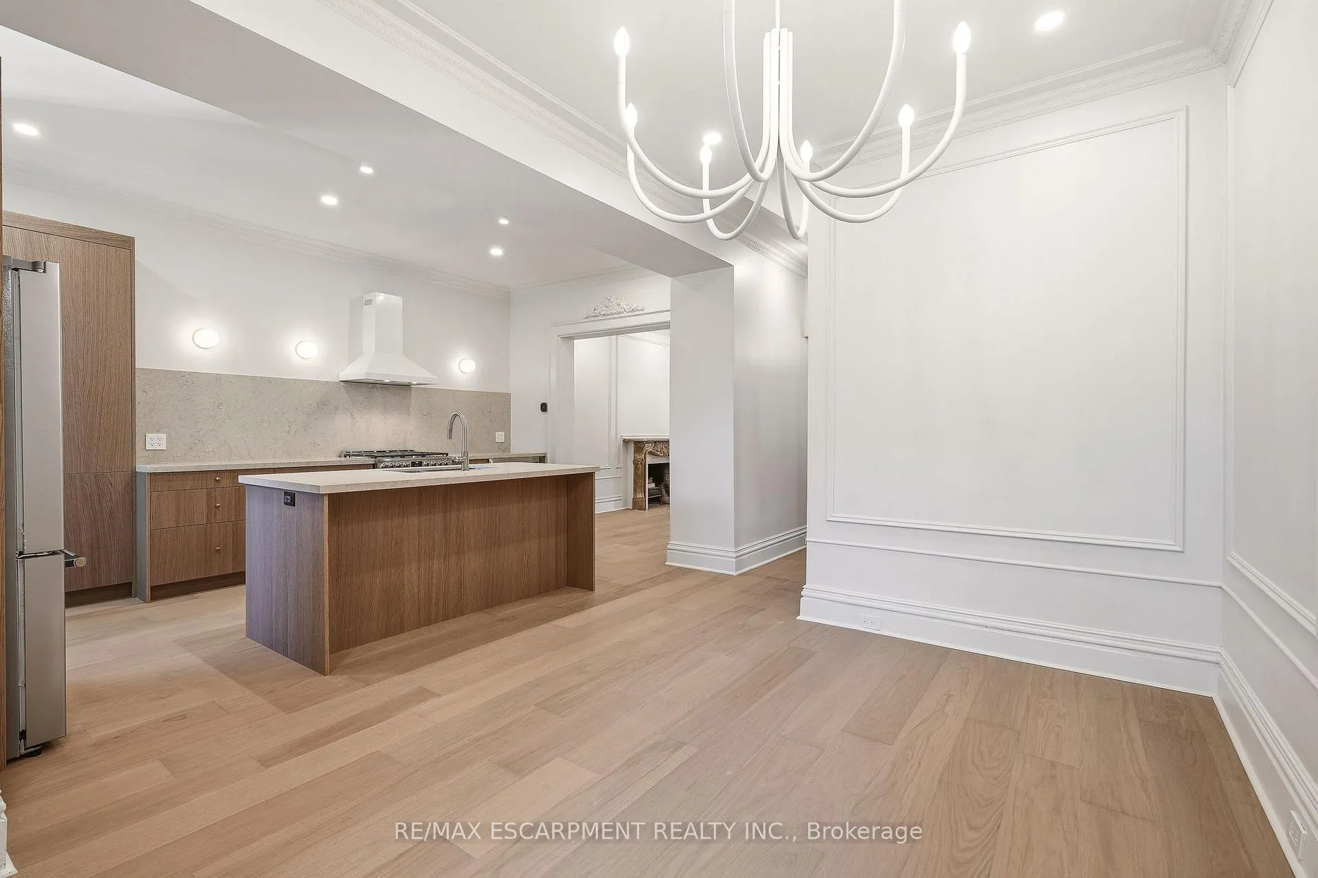 Photo 10 of 131 Markland Street, Hamilton, Durand — HOMEH