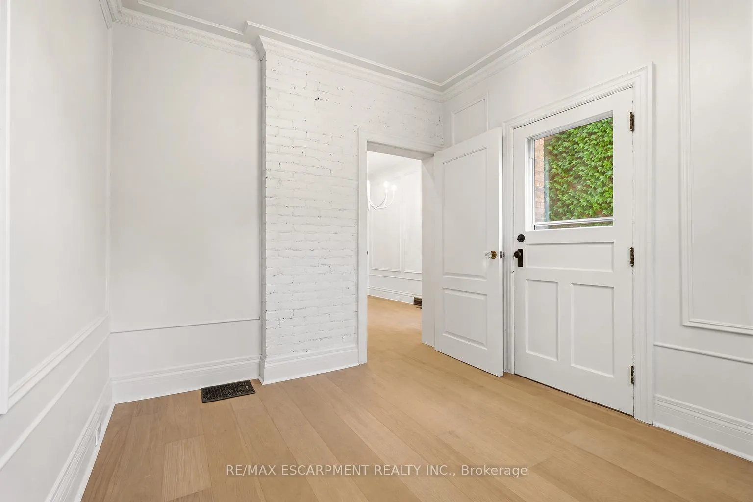 Photo 18 of 131 Markland Street, Hamilton, Durand — HOMEH