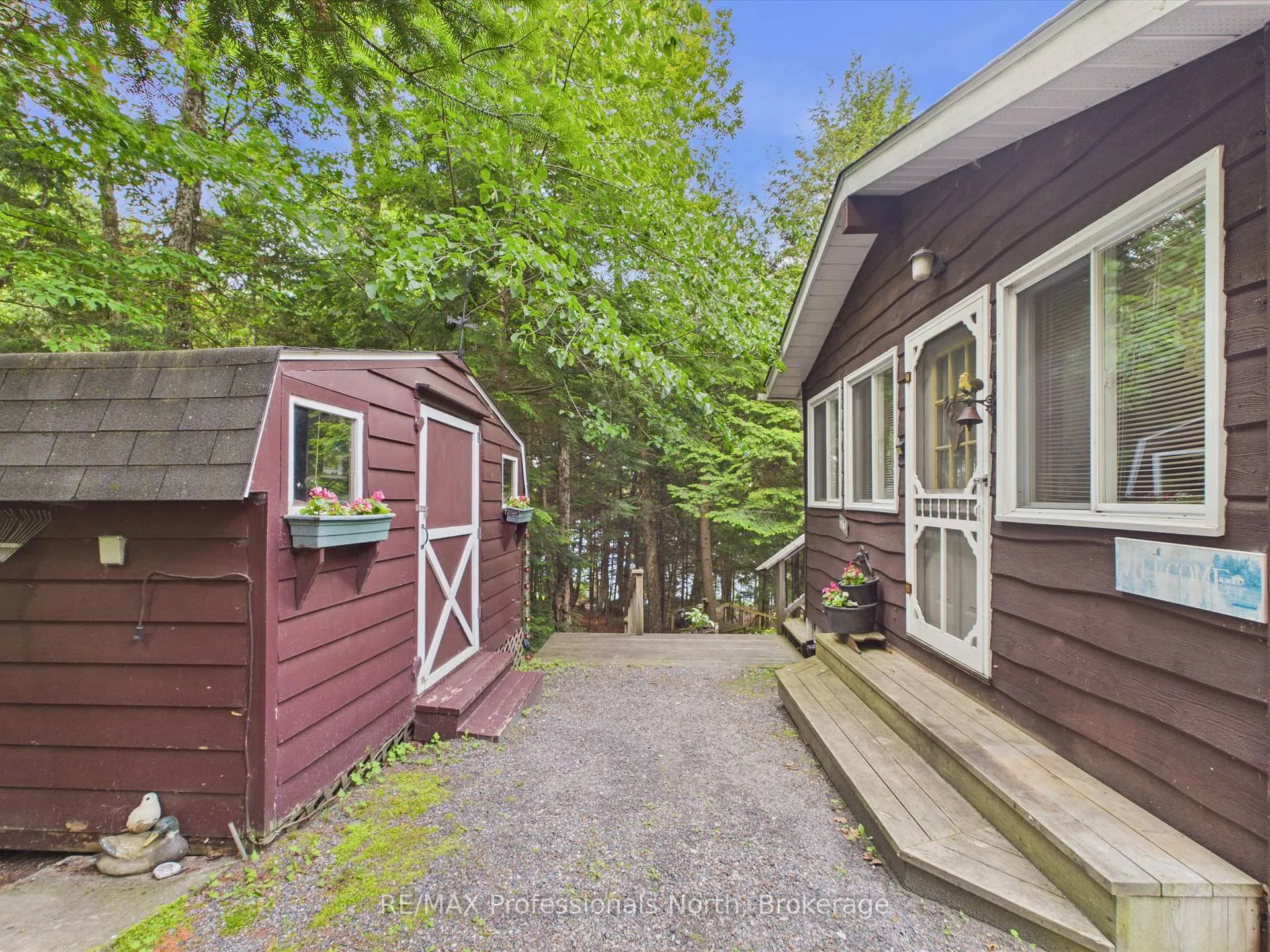 Photo 6 of 1007 Leech Lake Point Road, Bracebridge, Oakley — HOMEH