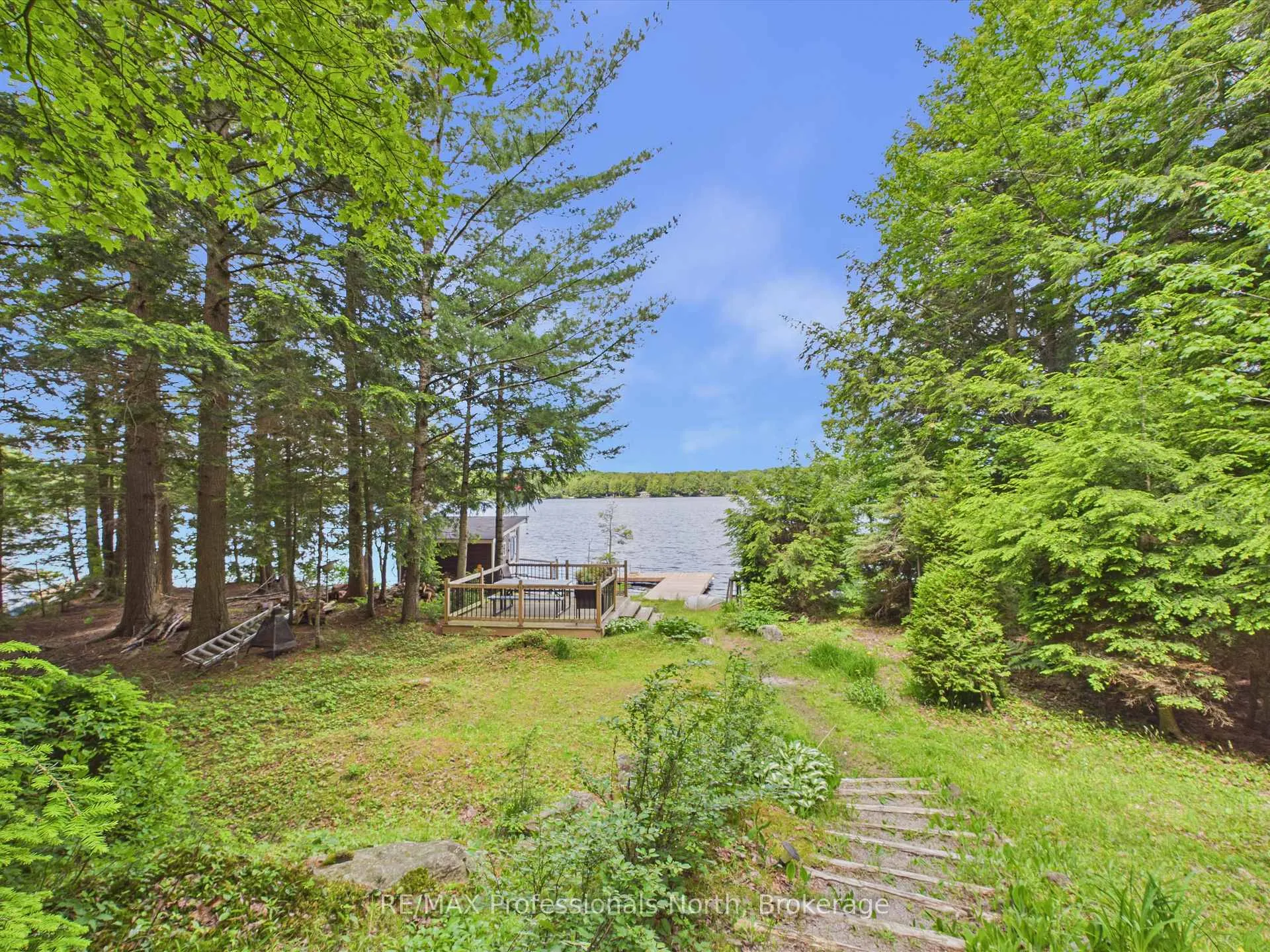 Photo 12 of 1007 Leech Lake Point Road, Bracebridge, Oakley — HOMEH