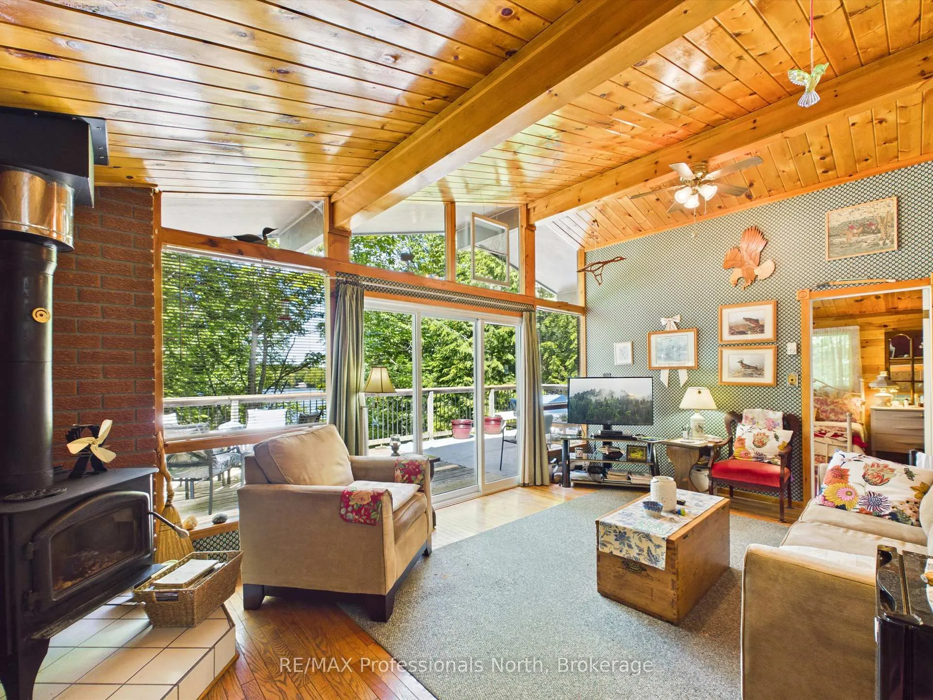 Photo 30 of 1007 Leech Lake Point Road, Bracebridge, Oakley — HOMEH