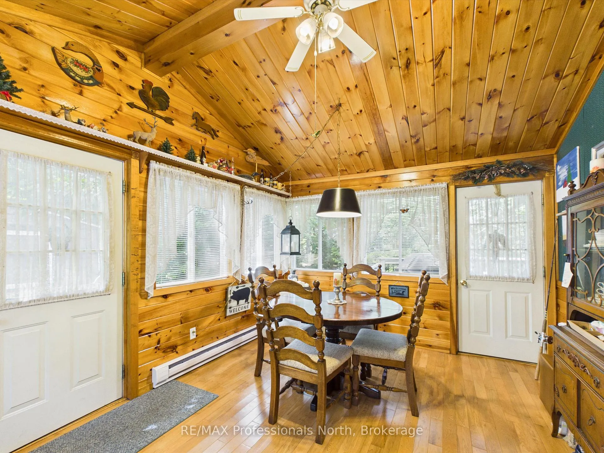 Photo 38 of 1007 Leech Lake Point Road, Bracebridge, Oakley — HOMEH