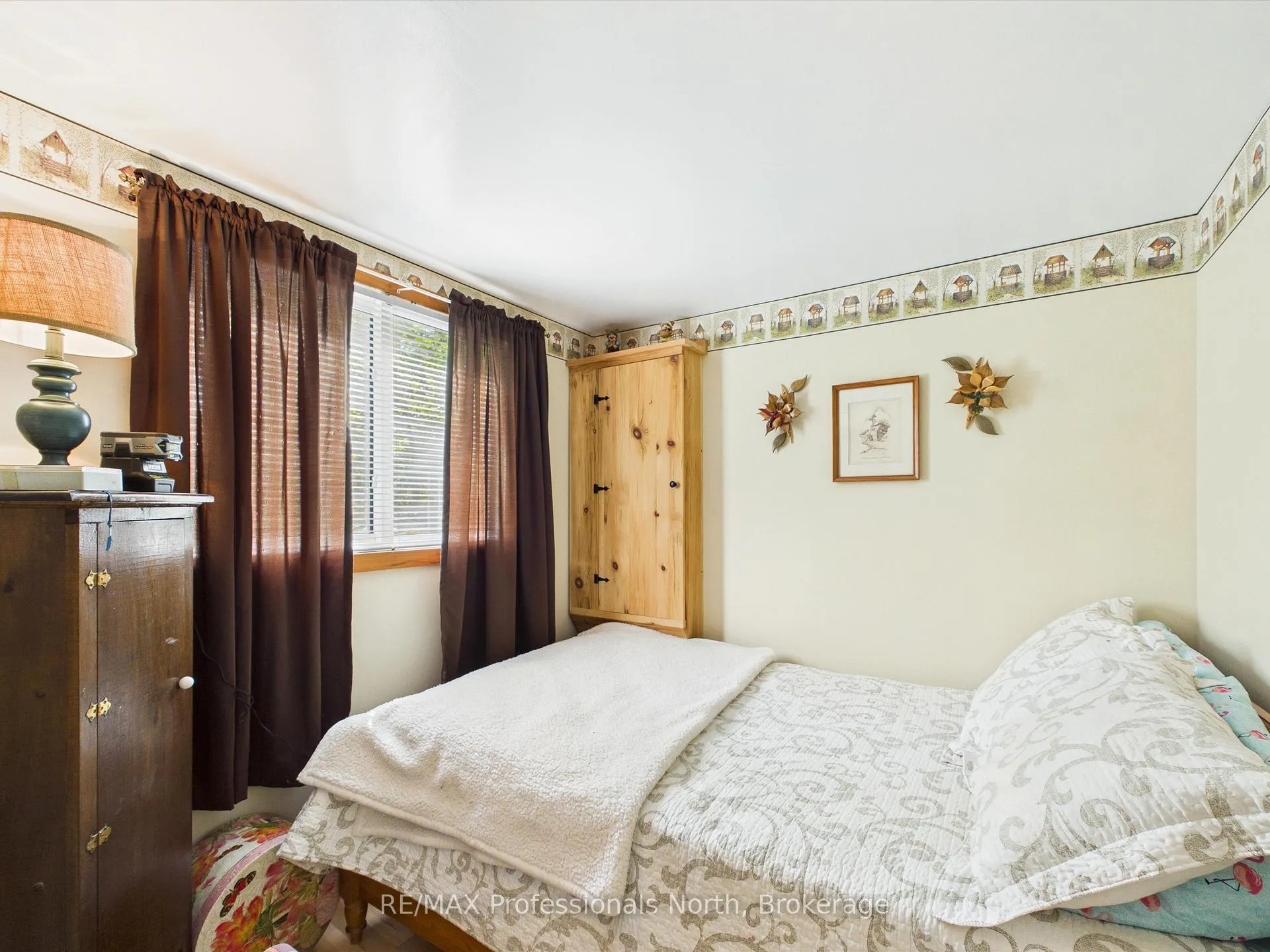 Photo 43 of 1007 Leech Lake Point Road, Bracebridge, Oakley — HOMEH