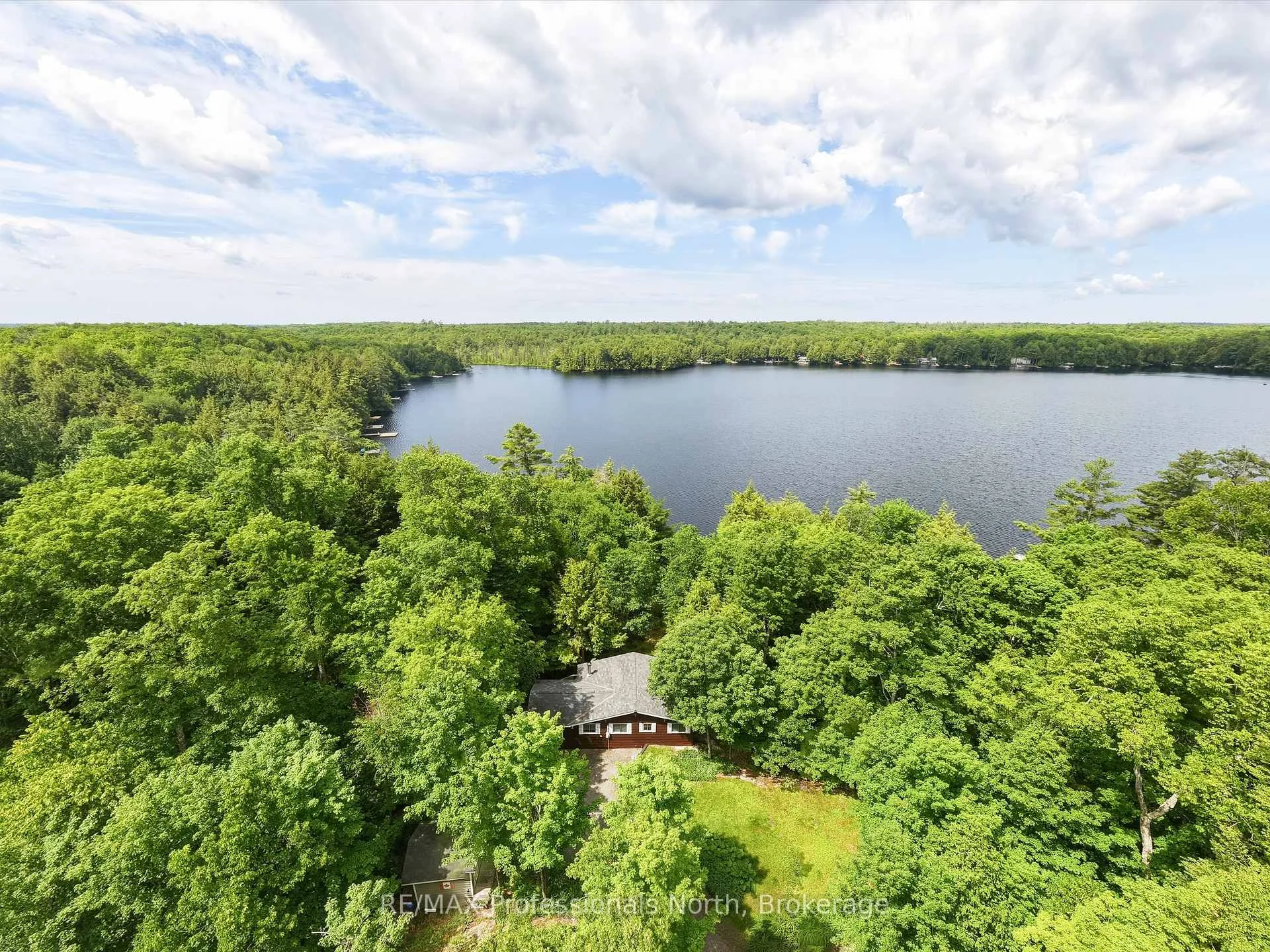 Photo 51 of 1007 Leech Lake Point Road, Bracebridge, Oakley — HOMEH