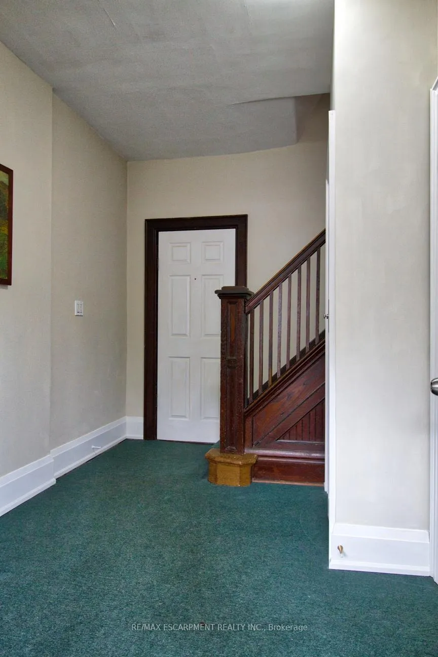 Photo 7 of Unit 1, 70 Spadina Avenue, Hamilton, Stipley — HOMEH