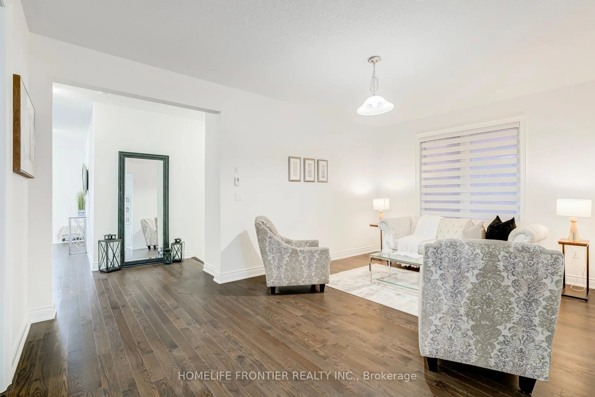 Photo 5 of 16 Gladmary Drive, Brampton, Bram West — HOMEH