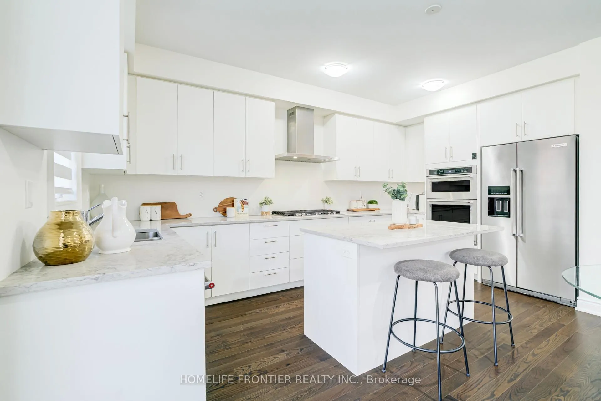 Photo 14 of 16 Gladmary Drive, Brampton, Bram West — HOMEH