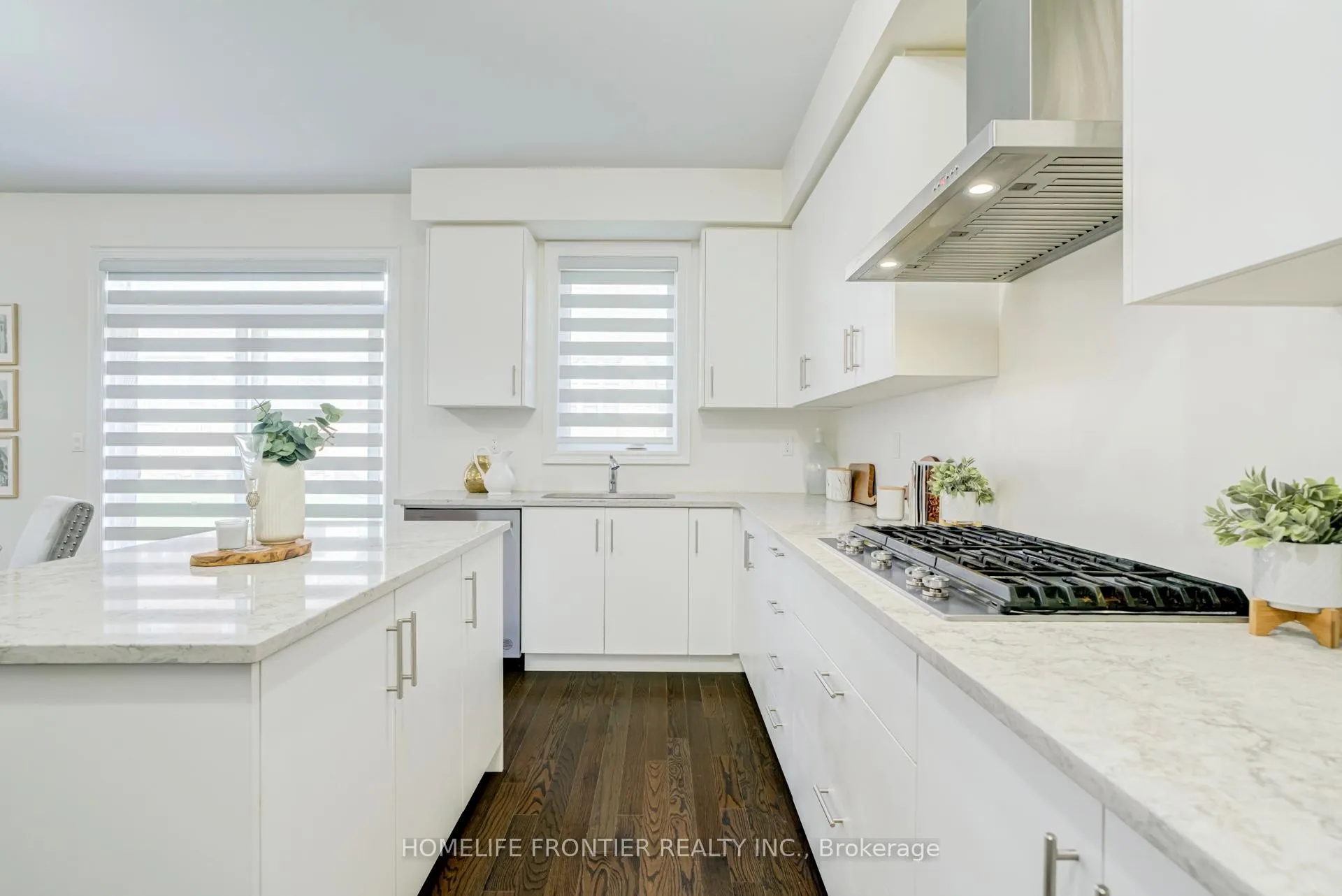 Photo 17 of 16 Gladmary Drive, Brampton, Bram West — HOMEH