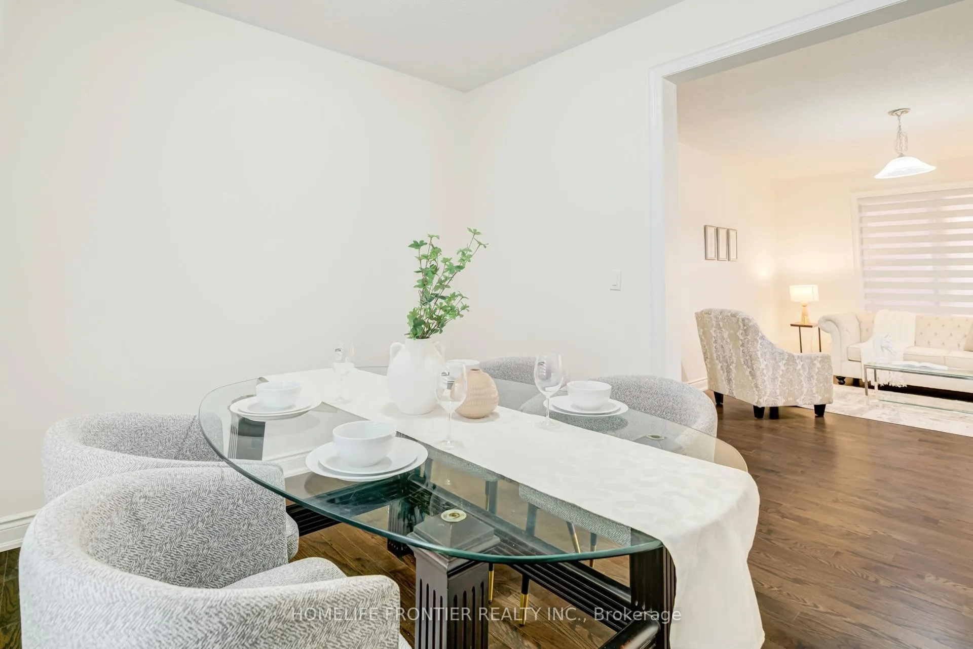 Photo 20 of 16 Gladmary Drive, Brampton, Bram West — HOMEH