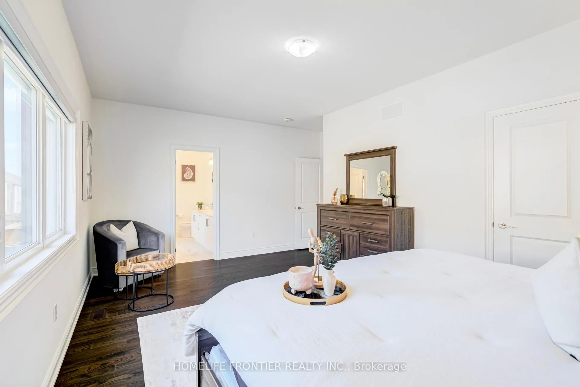 Photo 28 of 16 Gladmary Drive, Brampton, Bram West — HOMEH
