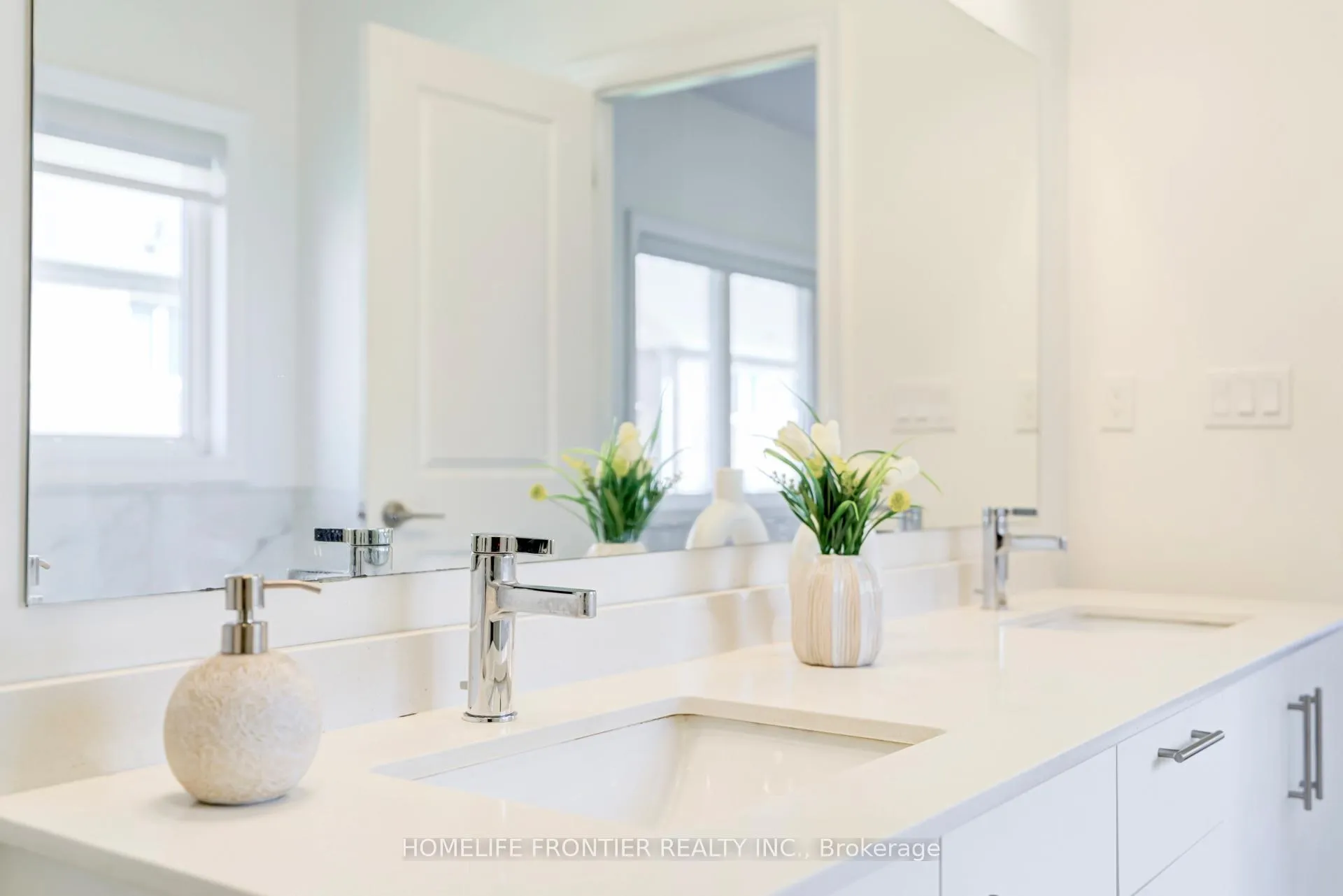 Photo 30 of 16 Gladmary Drive, Brampton, Bram West — HOMEH