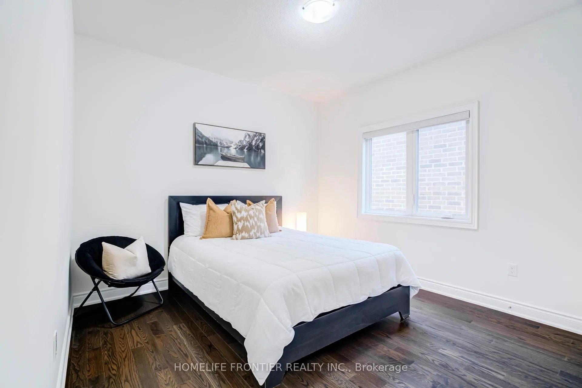 Photo 33 of 16 Gladmary Drive, Brampton, Bram West — HOMEH