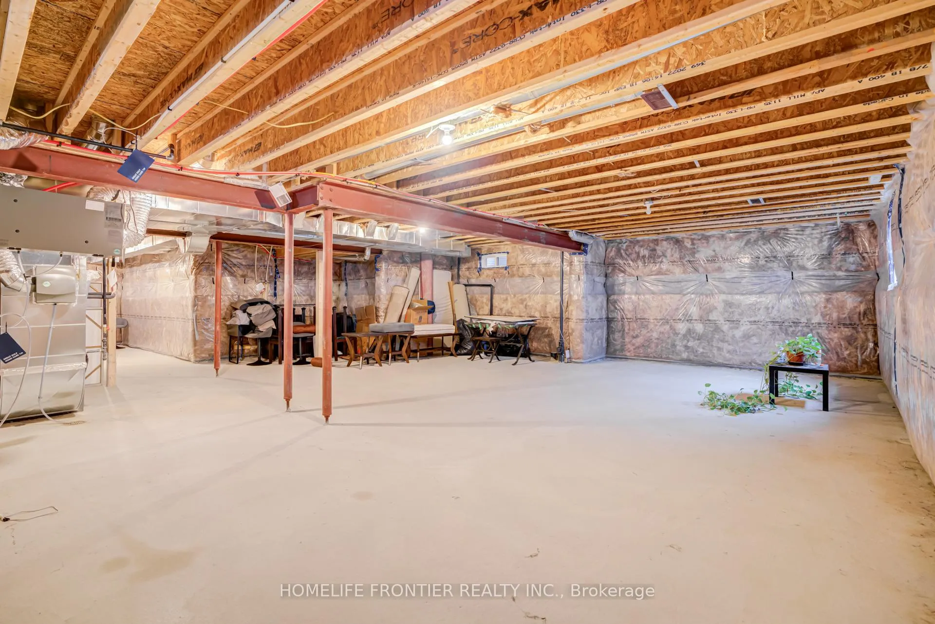Photo 48 of 16 Gladmary Drive, Brampton, Bram West — HOMEH