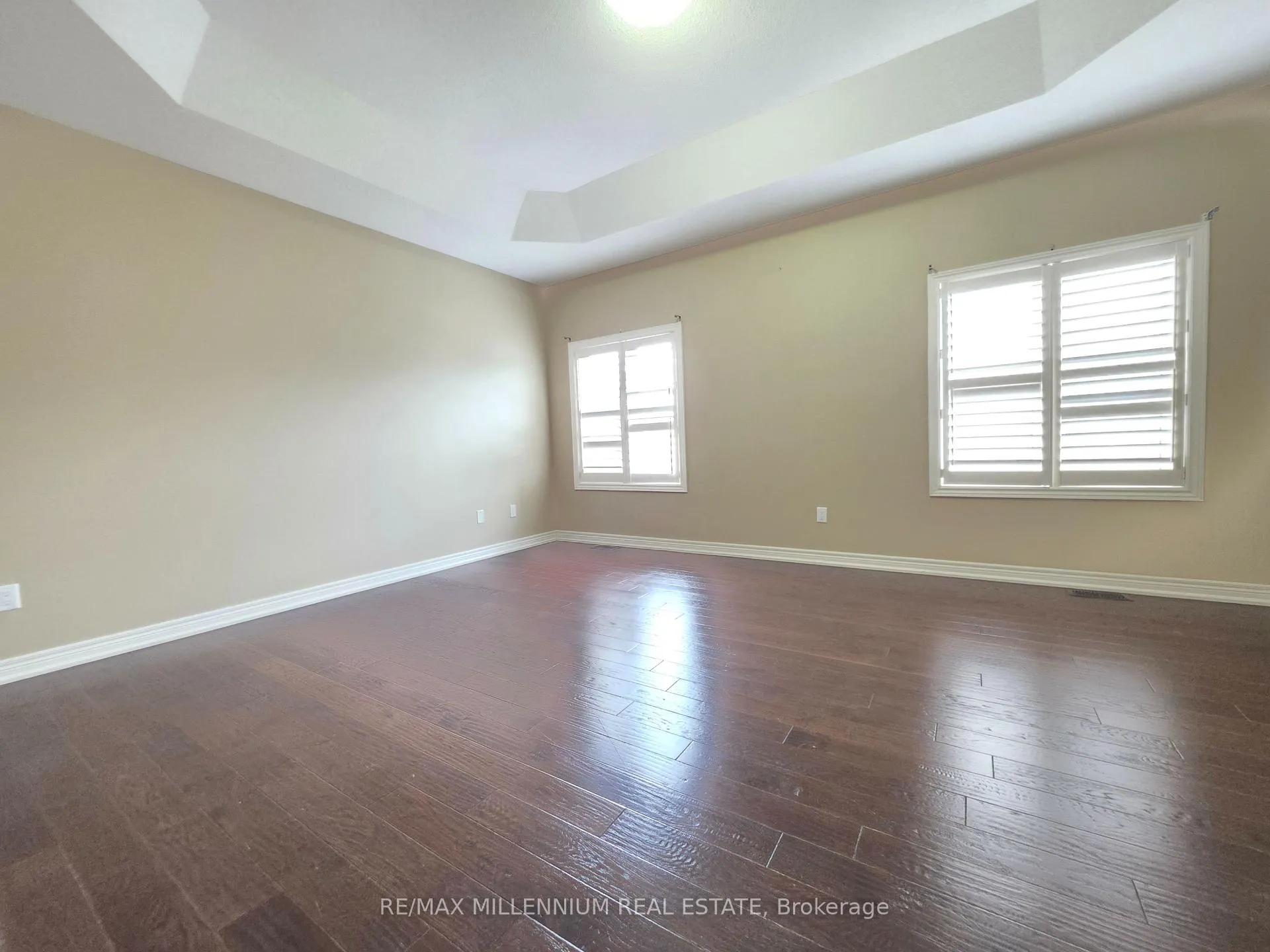 Photo 43 of 253 East's Corners (Main & 2nd Floors) Boulevard S, Vaughan, Kleinburg — HOMEH