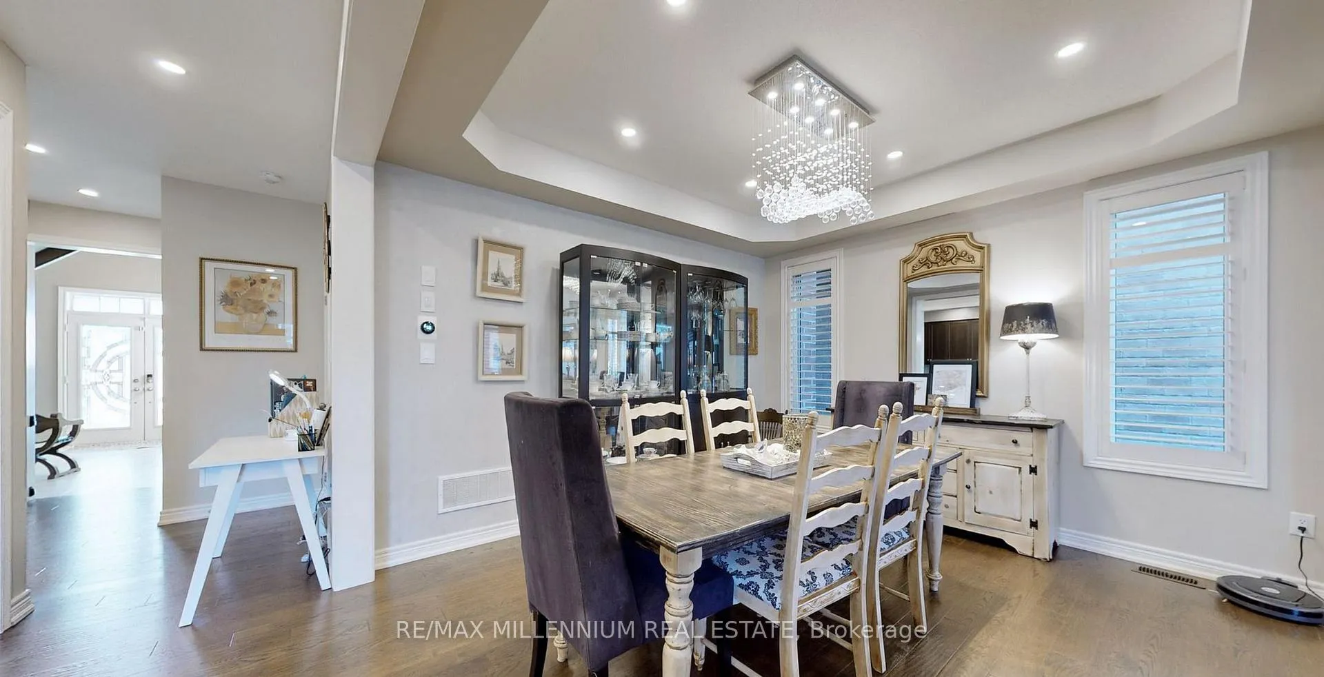 Photo 14 of 253 East's Corners (Main & 2nd Floors) Boulevard S, Vaughan, Kleinburg — HOMEH