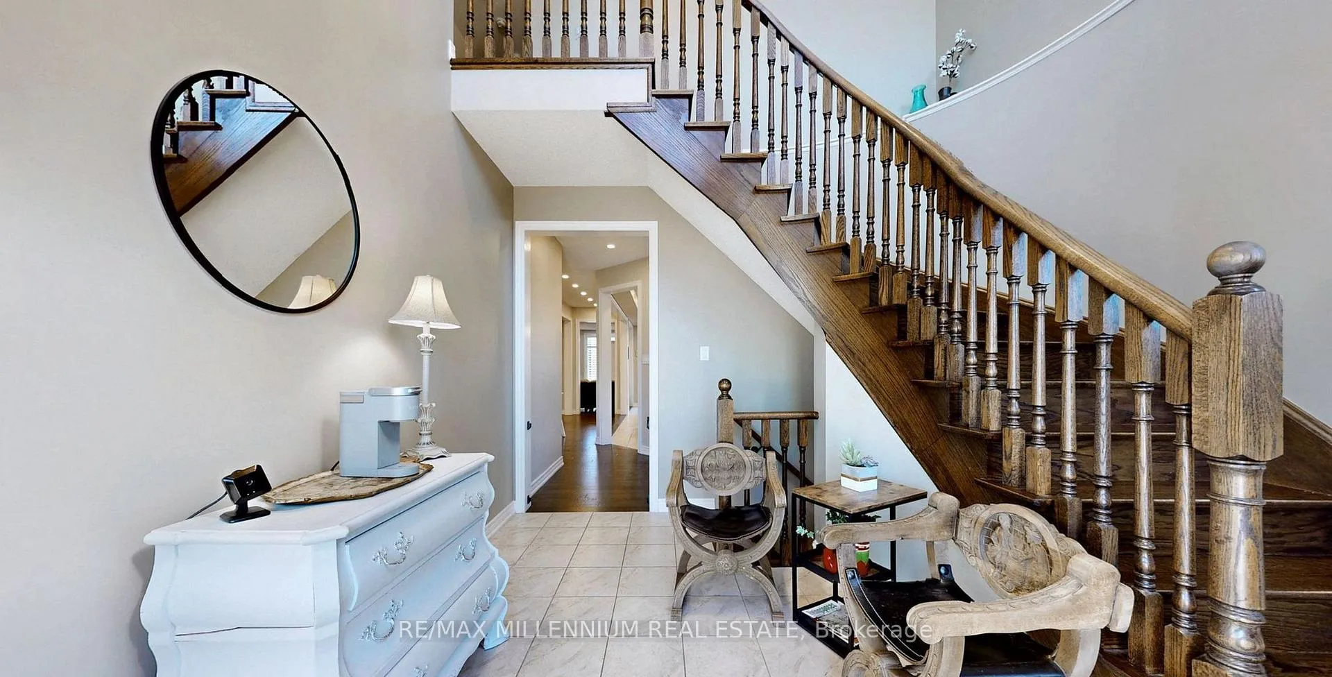 Photo 25 of 253 East's Corners (Main & 2nd Floors) Boulevard S, Vaughan, Kleinburg — HOMEH