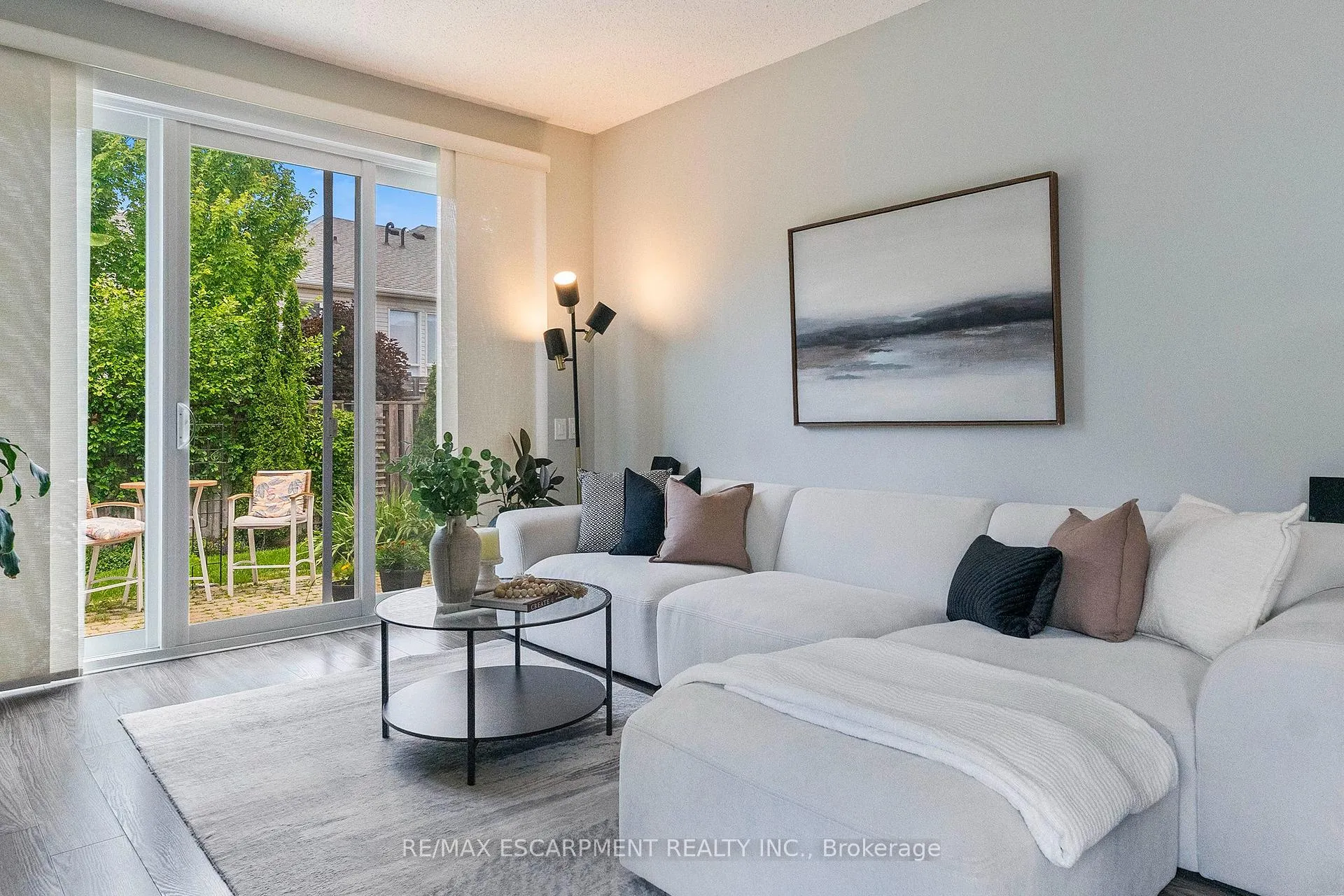 Photo 10 of Unit 37, 2243 Turnberry Road, Burlington, Rose — HOMEH