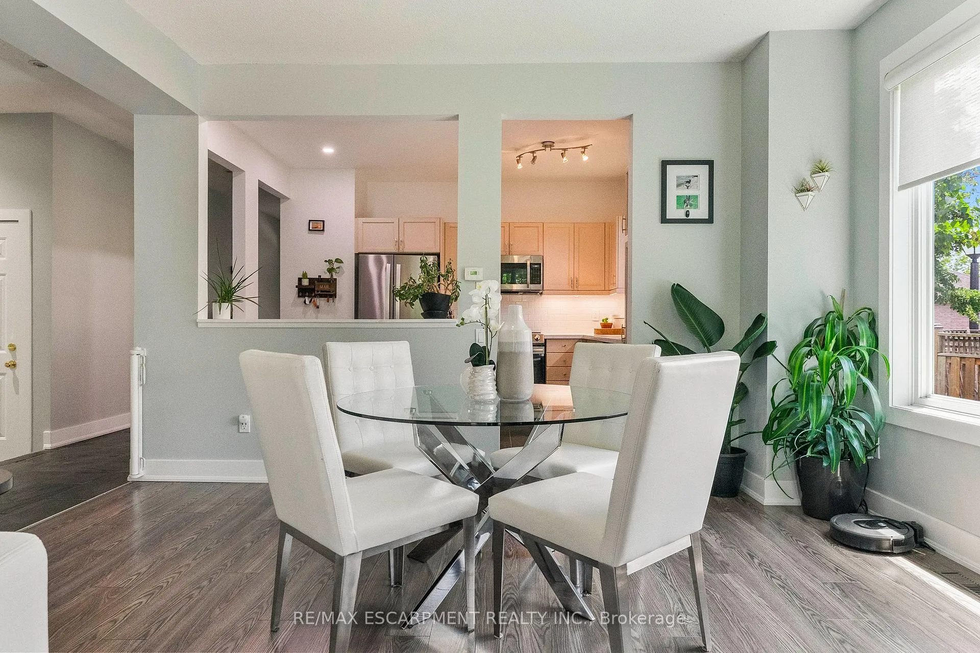 Photo 13 of Unit 37, 2243 Turnberry Road, Burlington, Rose — HOMEH