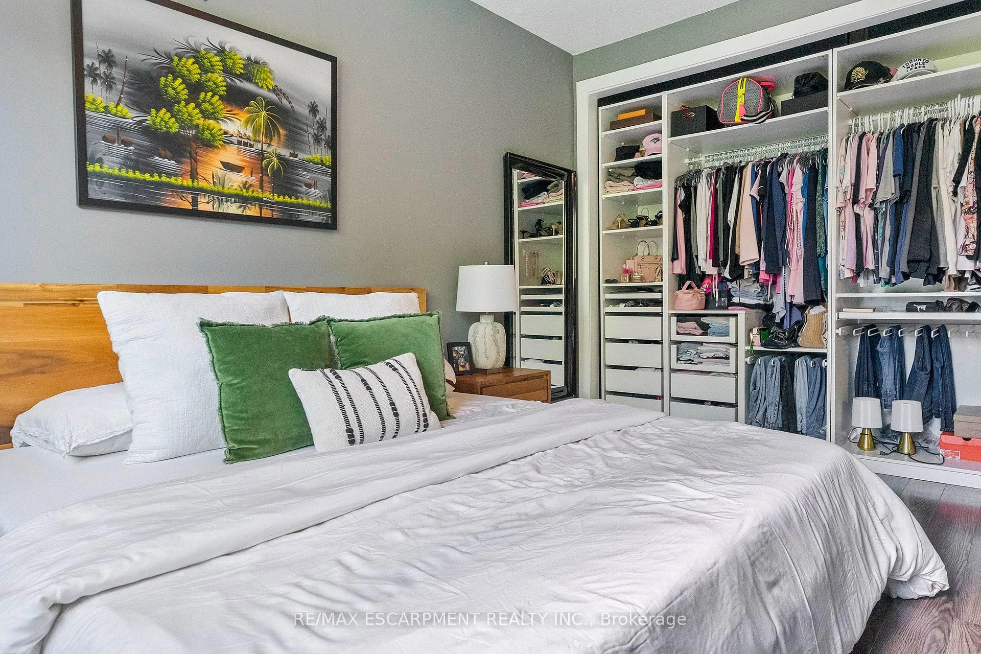 Photo 19 of Unit 37, 2243 Turnberry Road, Burlington, Rose — HOMEH