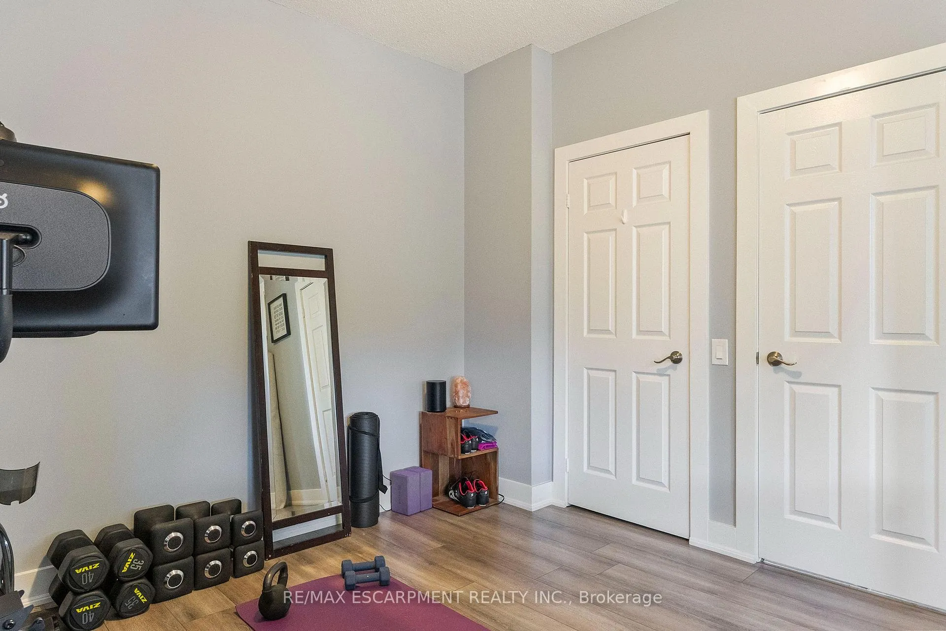 Photo 23 of Unit 37, 2243 Turnberry Road, Burlington, Rose — HOMEH