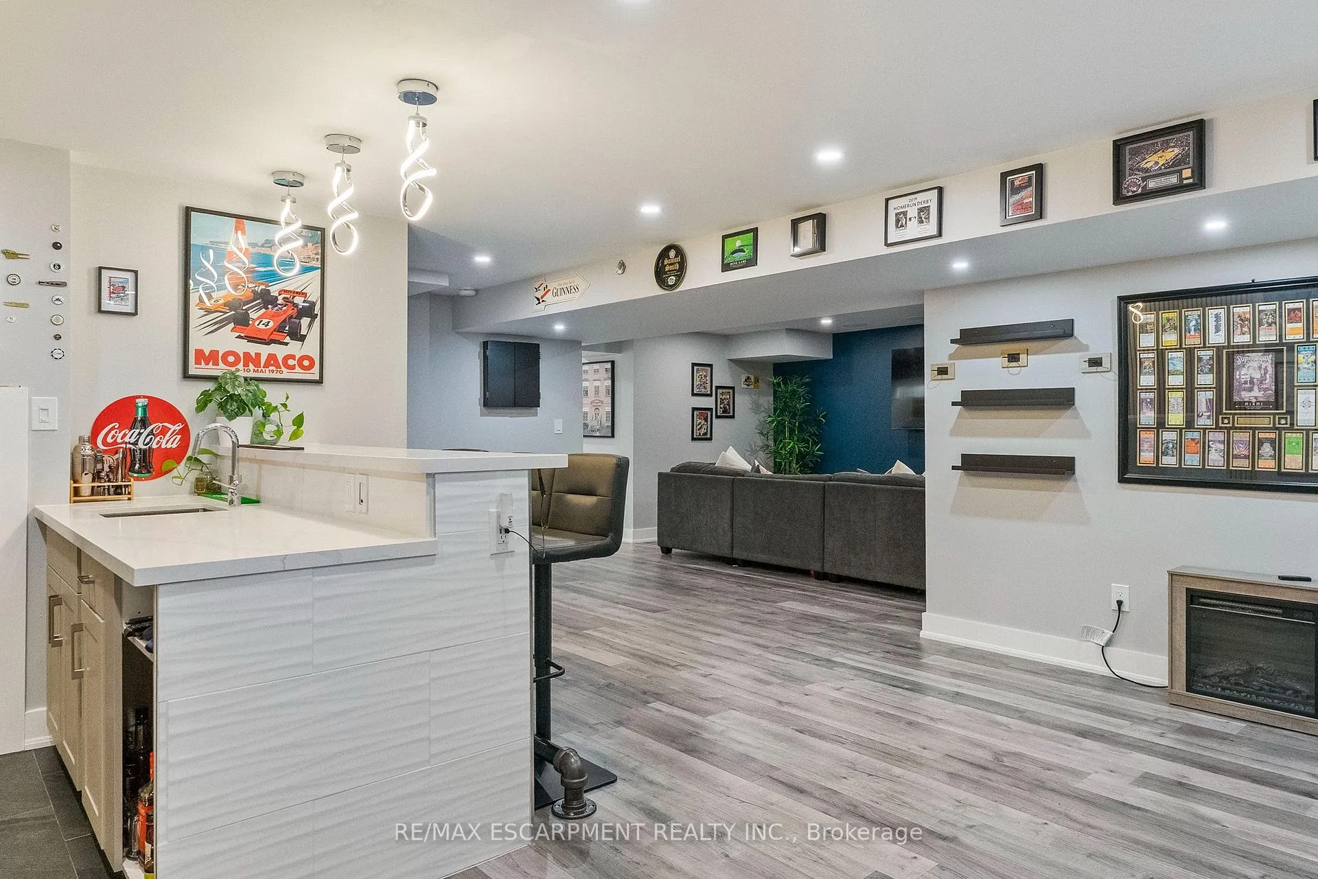 Photo 29 of Unit 37, 2243 Turnberry Road, Burlington, Rose — HOMEH