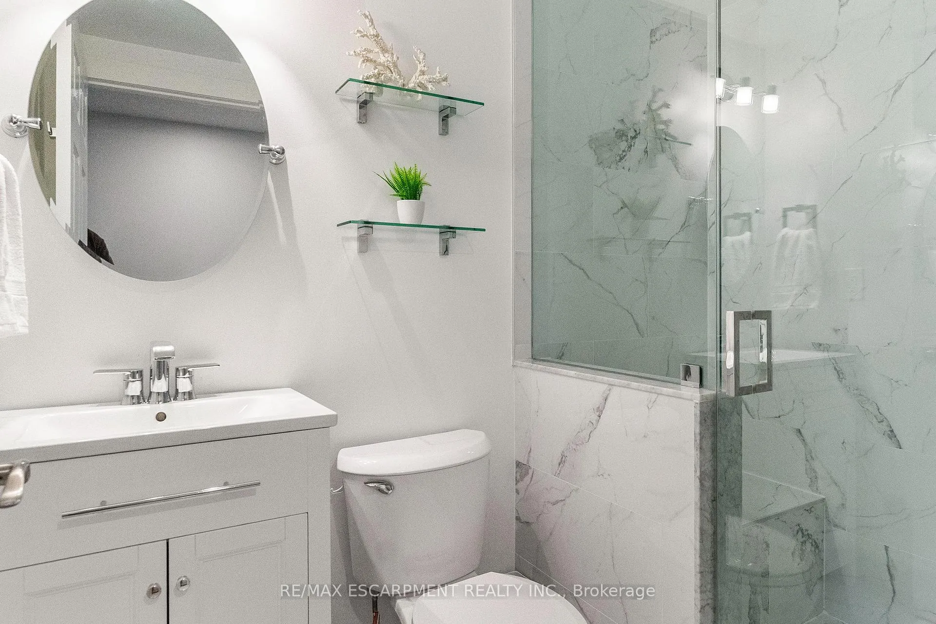 Photo 40 of Unit 37, 2243 Turnberry Road, Burlington, Rose — HOMEH