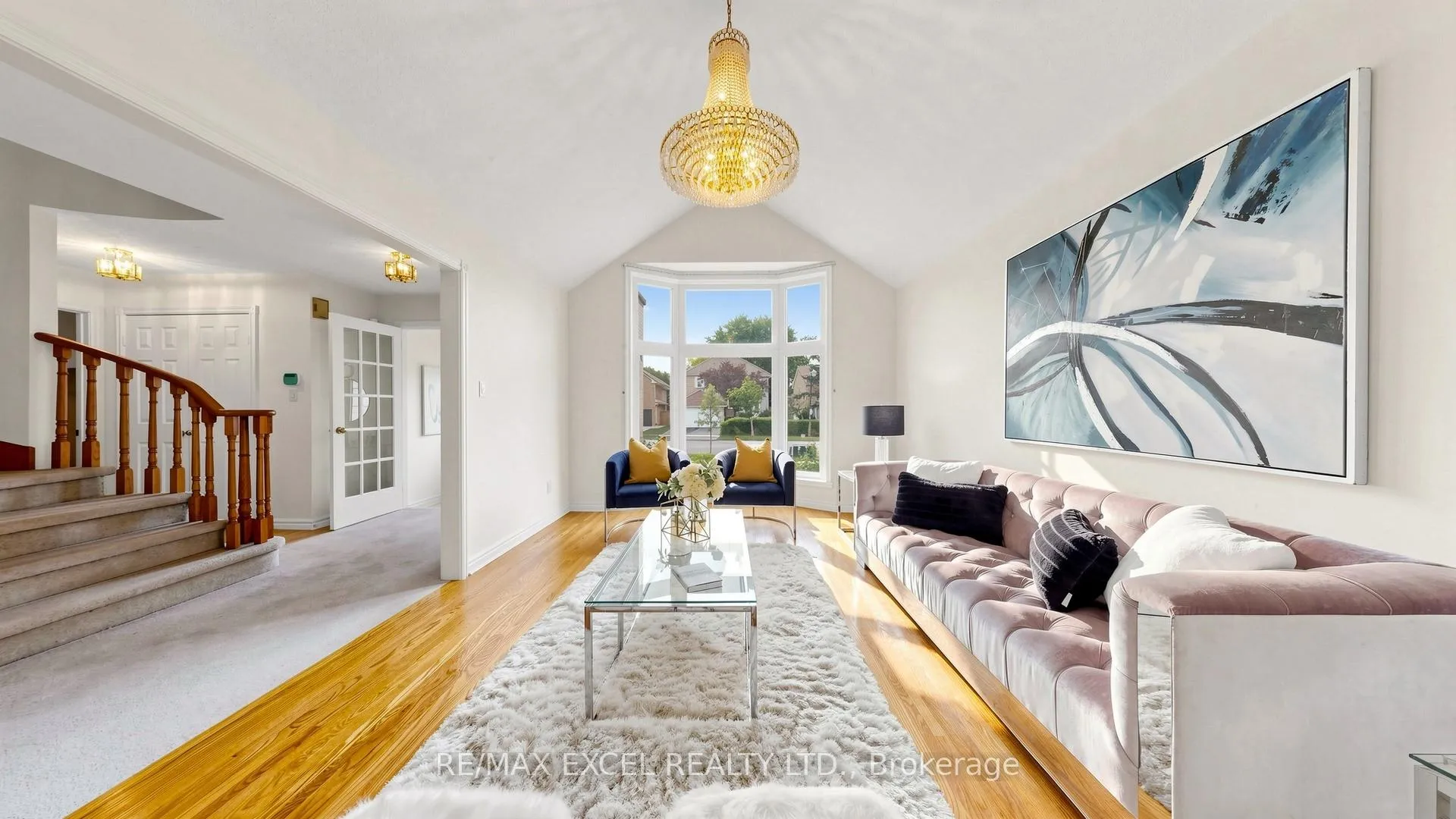 Photo 3 of 32 Hollingham Road, Markham, Unionville — HOMEH