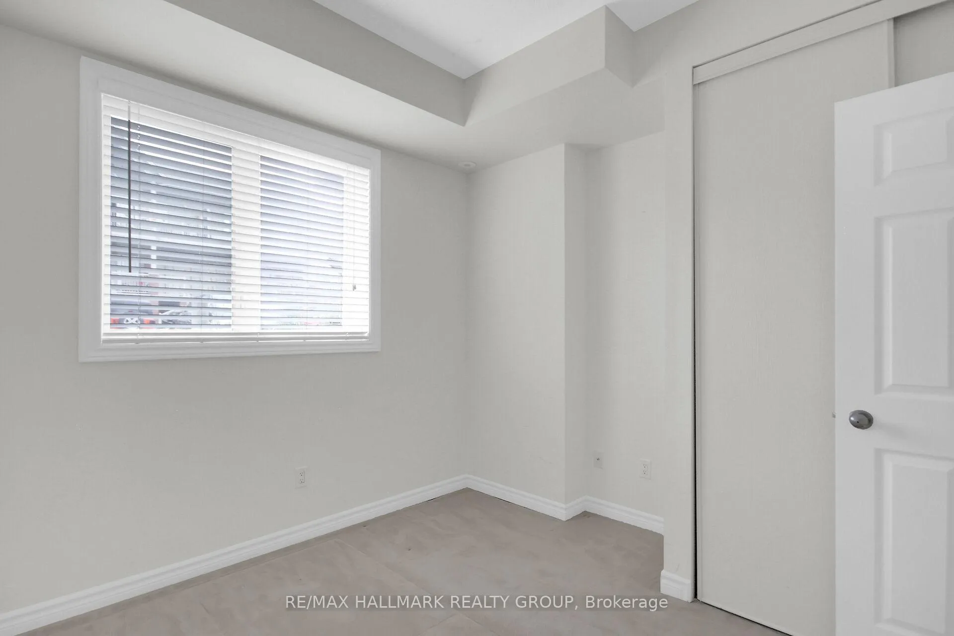 Photo 26 of Unit B, 251 Crestway Drive, Ottawa, Barrhaven East — HOMEH
