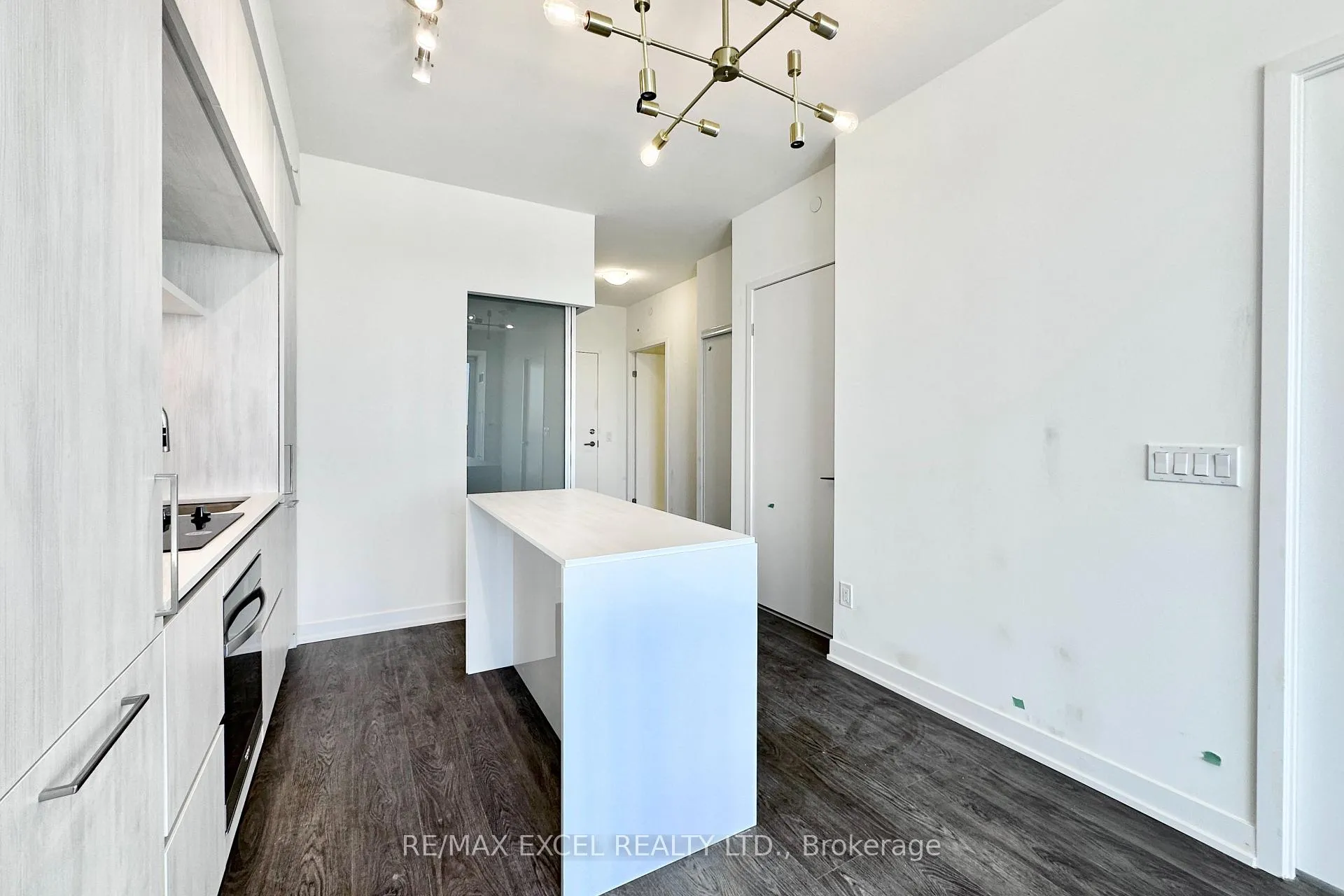 Photo 9 of Unit 632, 2 David Eyer Road, Richmond Hill, Rural Richmond Hill — HOMEH