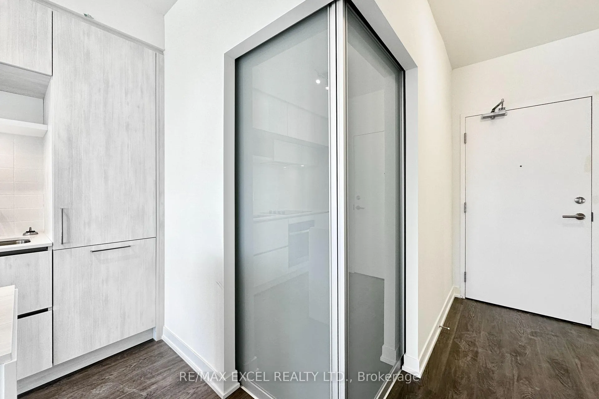 Photo 12 of Unit 632, 2 David Eyer Road, Richmond Hill, Rural Richmond Hill — HOMEH