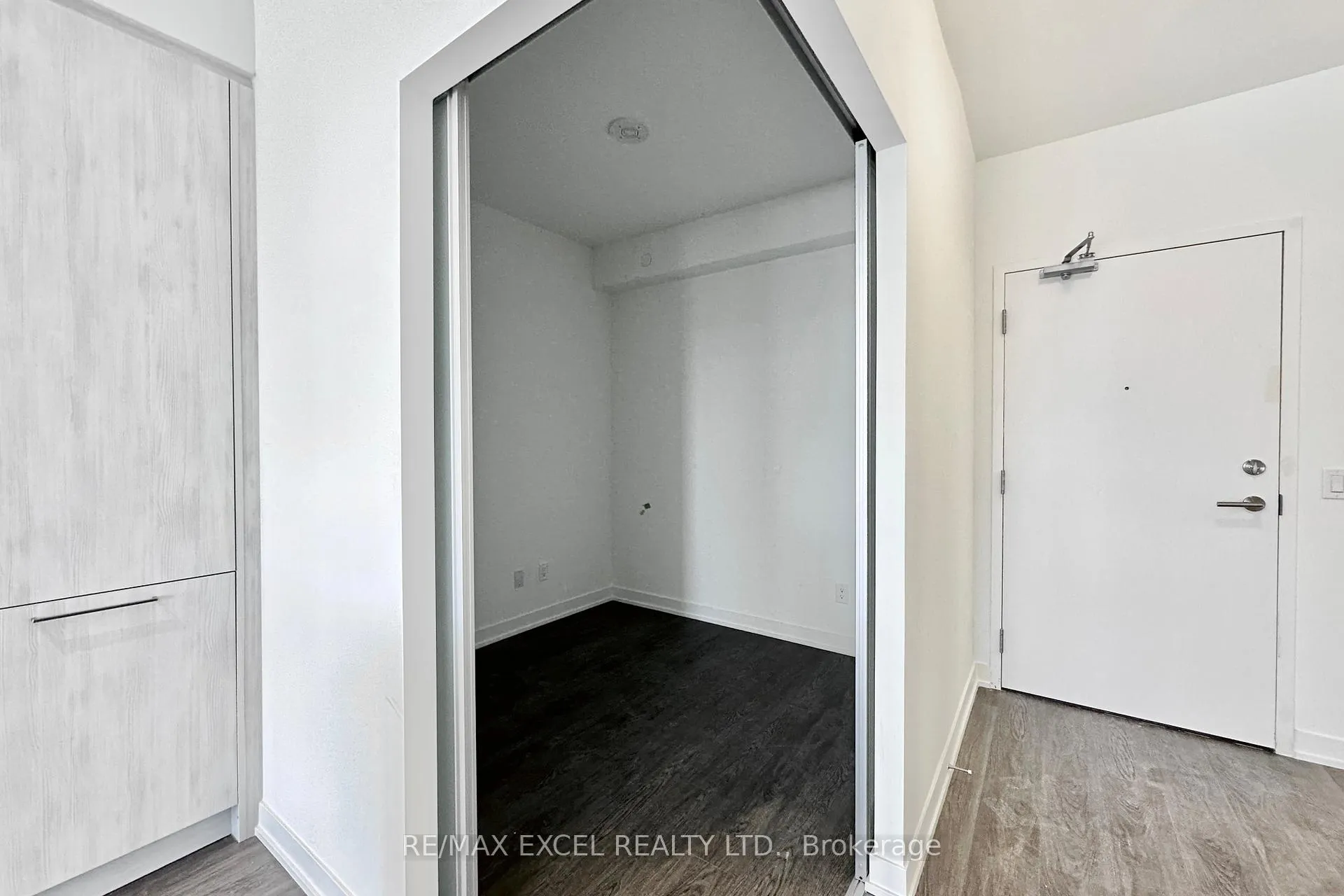 Photo 13 of Unit 632, 2 David Eyer Road, Richmond Hill, Rural Richmond Hill — HOMEH