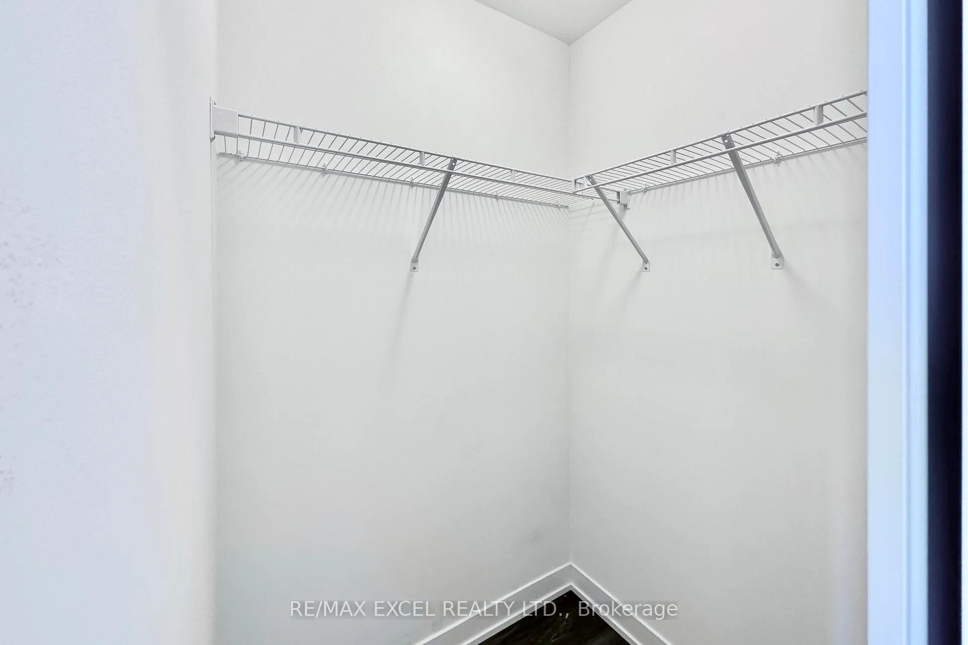 Photo 19 of Unit 632, 2 David Eyer Road, Richmond Hill, Rural Richmond Hill — HOMEH