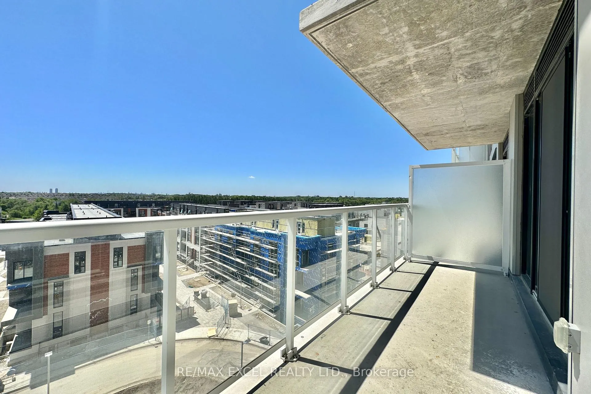 Photo 23 of Unit 632, 2 David Eyer Road, Richmond Hill, Rural Richmond Hill — HOMEH