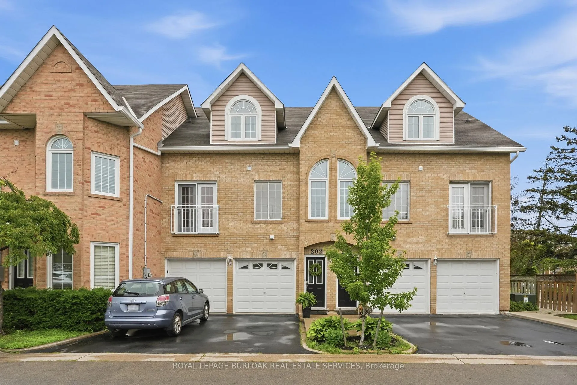 Photo 1 of Unit 202, 2055 Walkers Line, Burlington, Rose — HOMEH