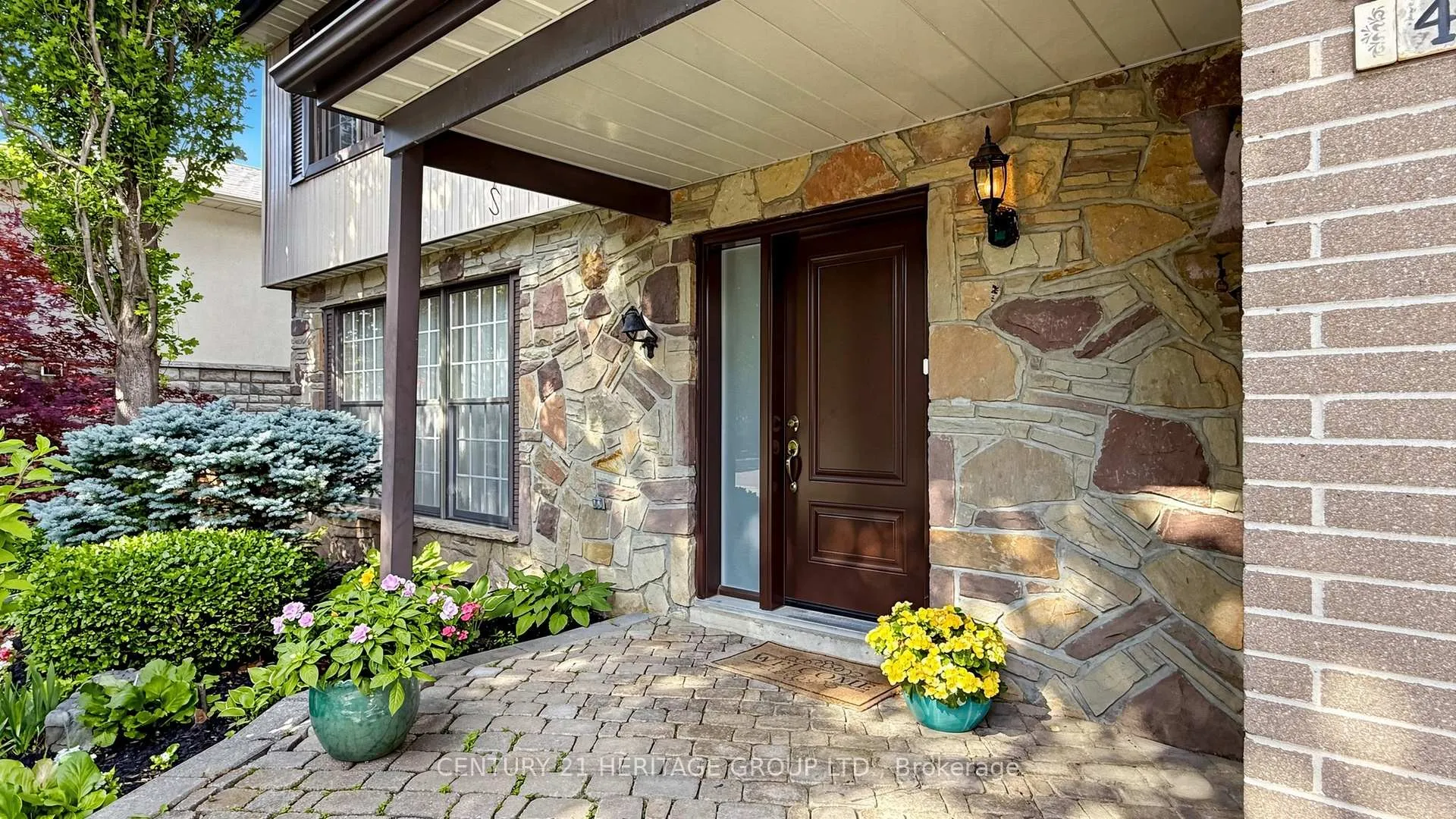 Photo 5 of 47 Henderson Avenue, Markham, Grandview — HOMEH