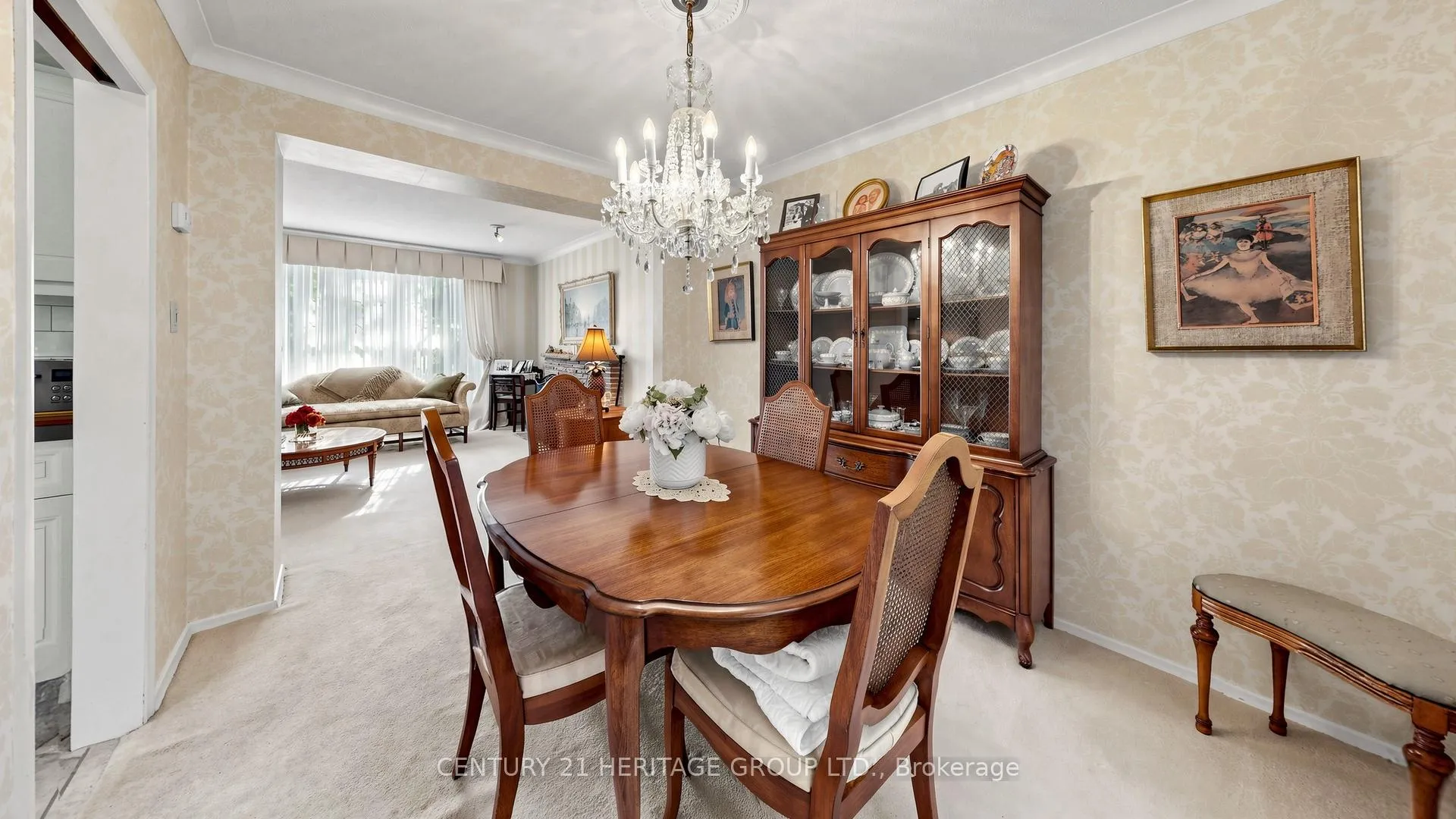 Photo 12 of 47 Henderson Avenue, Markham, Grandview — HOMEH