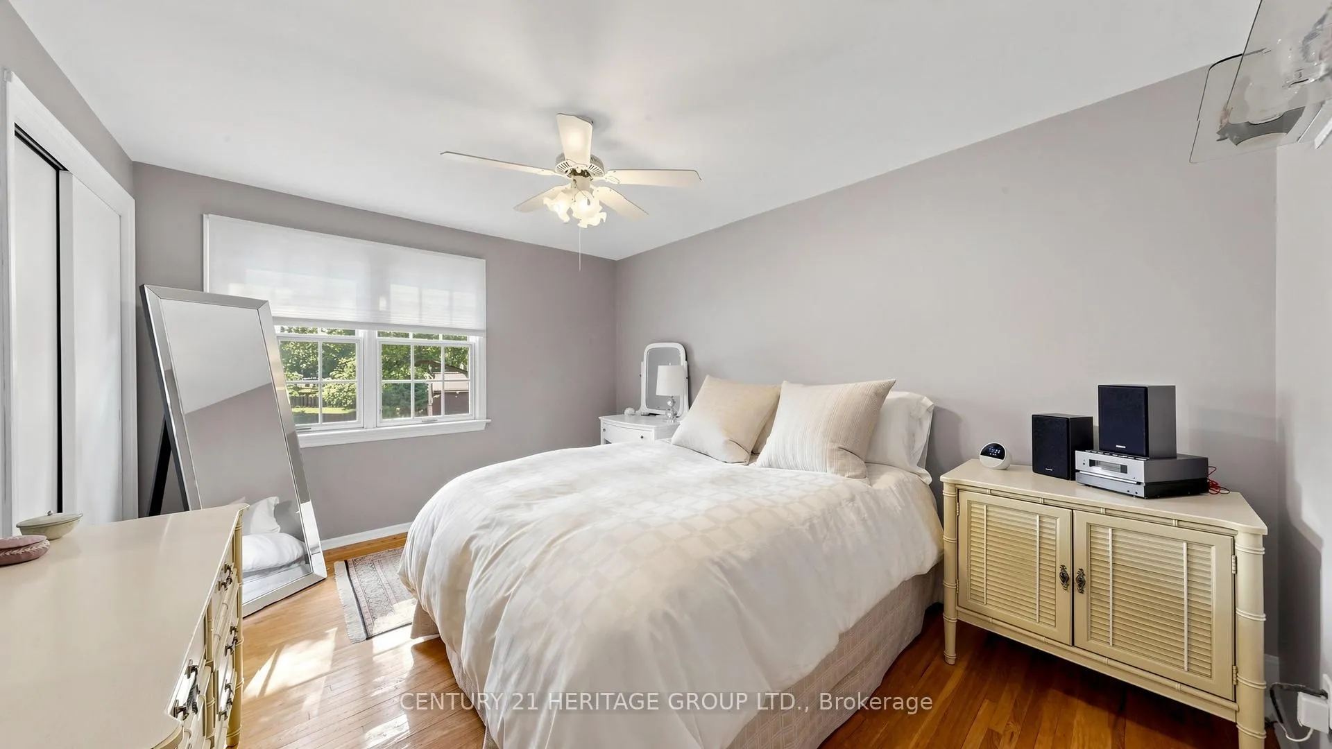 Photo 25 of 47 Henderson Avenue, Markham, Grandview — HOMEH