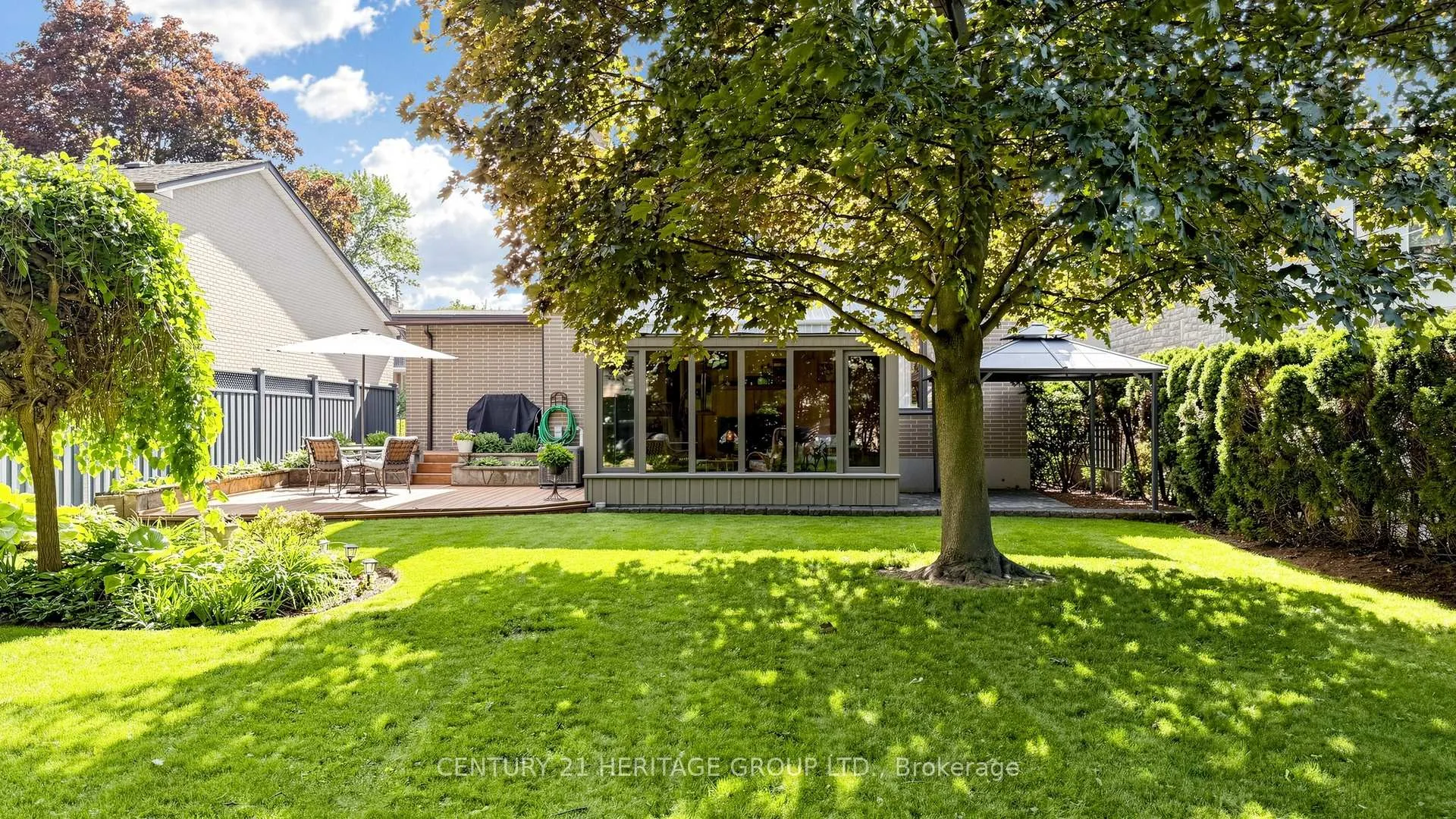 Photo 39 of 47 Henderson Avenue, Markham, Grandview — HOMEH