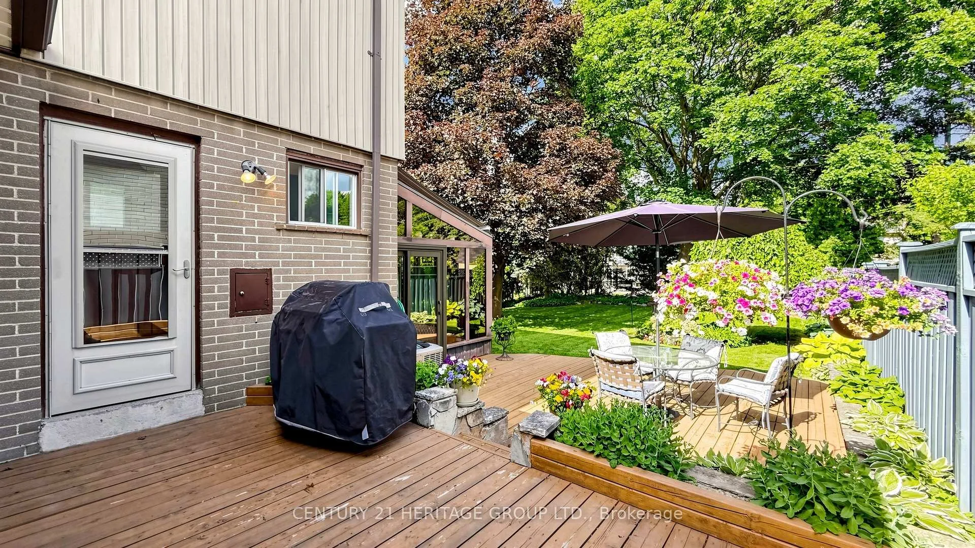 Photo 44 of 47 Henderson Avenue, Markham, Grandview — HOMEH