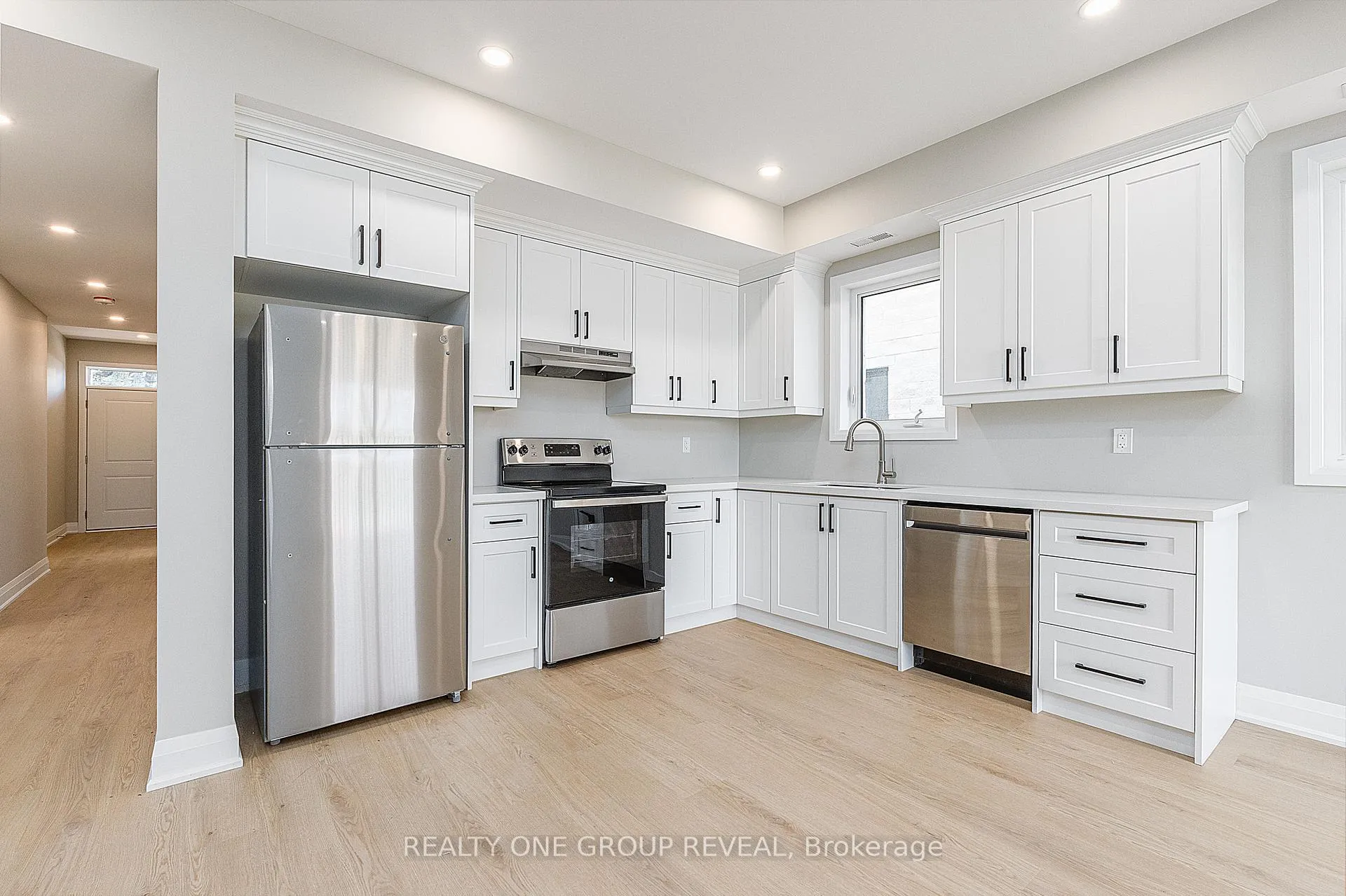 Photo 2 of Unit Unit 1, 223 Grenfell Street, Oshawa, Vanier — HOMEH