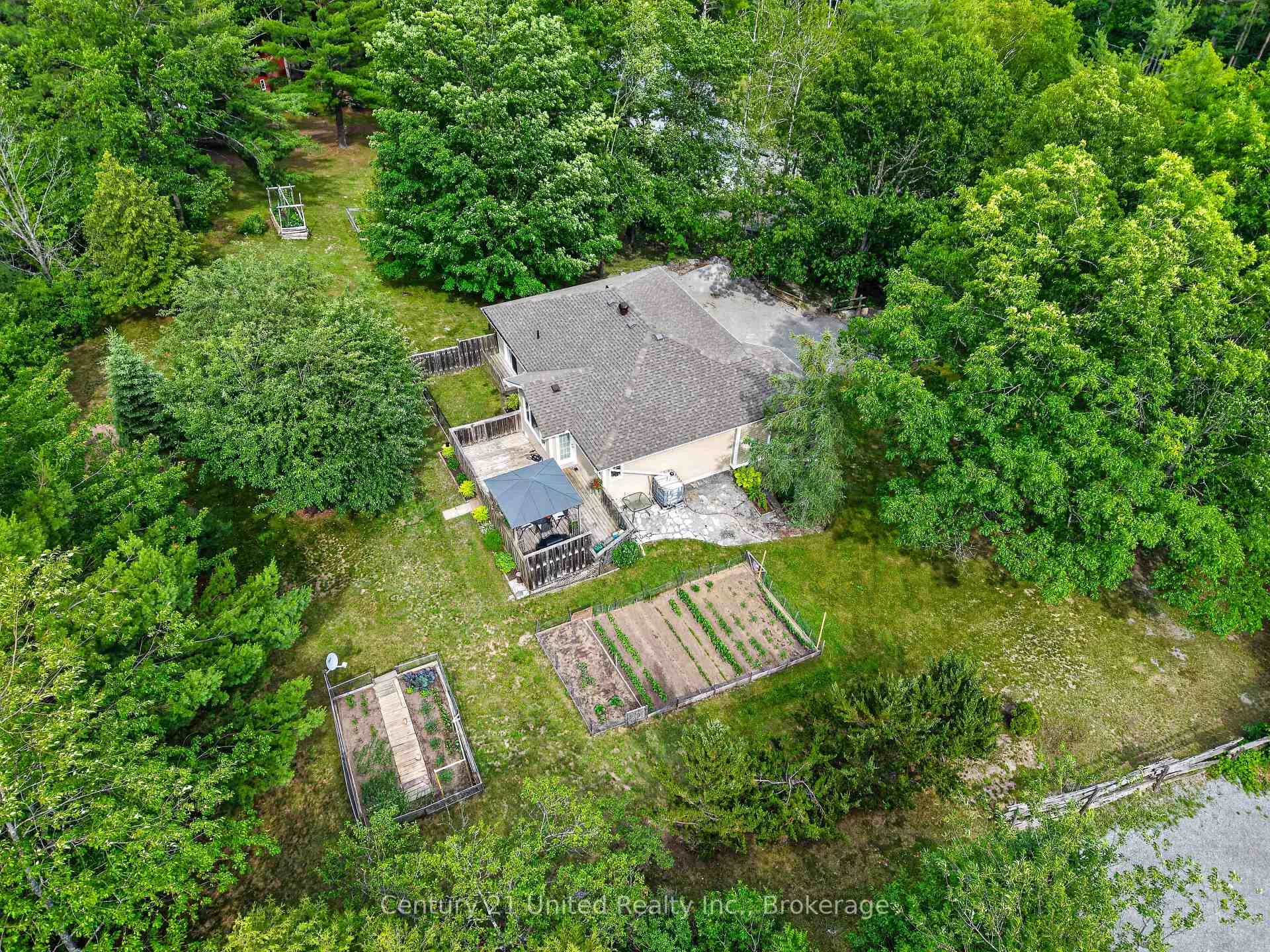 Photo 4 of 3034 Clear Lake Road, Selwyn — HOMEH