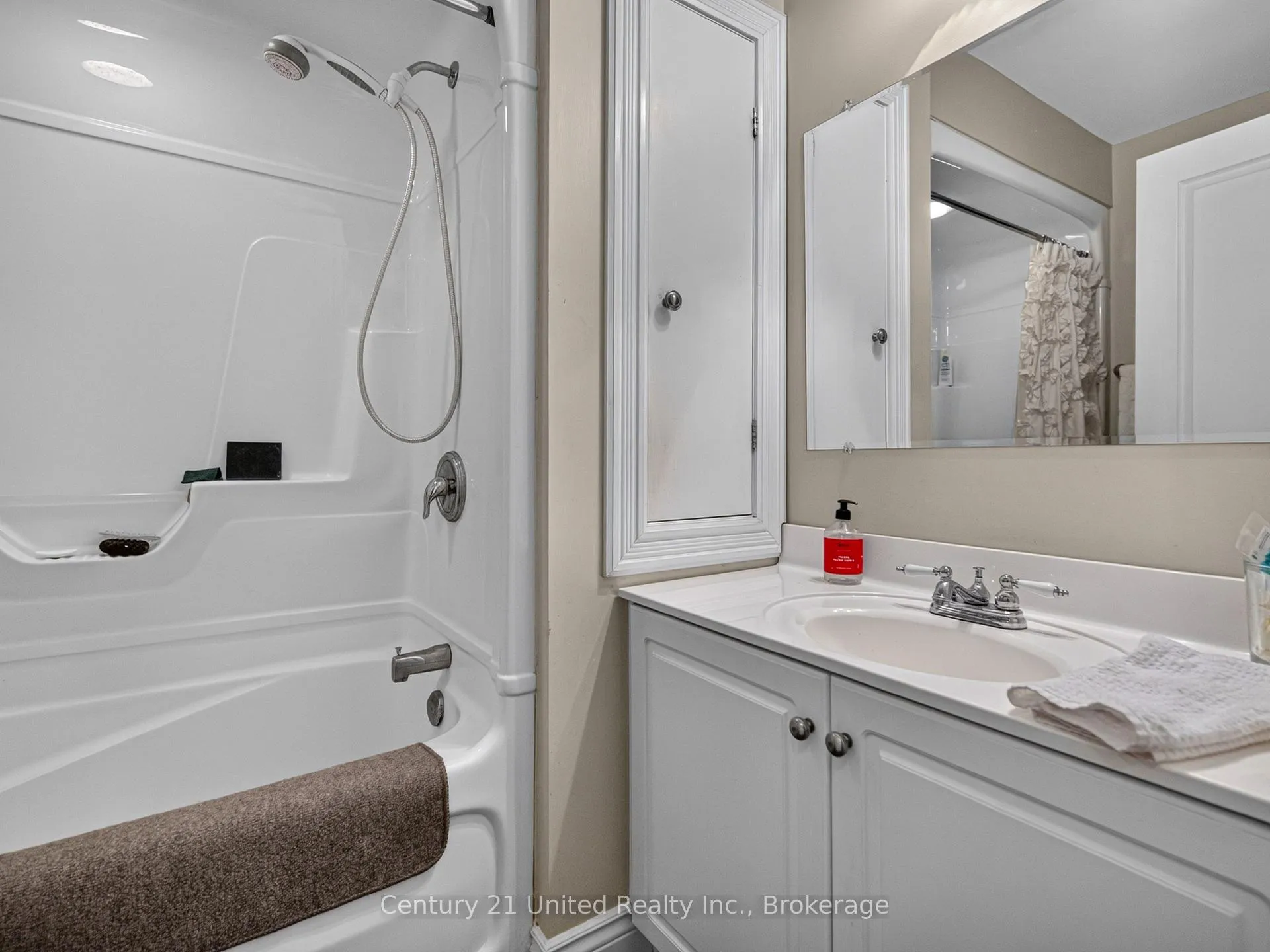 Photo 23 of 3034 Clear Lake Road, Selwyn — HOMEH