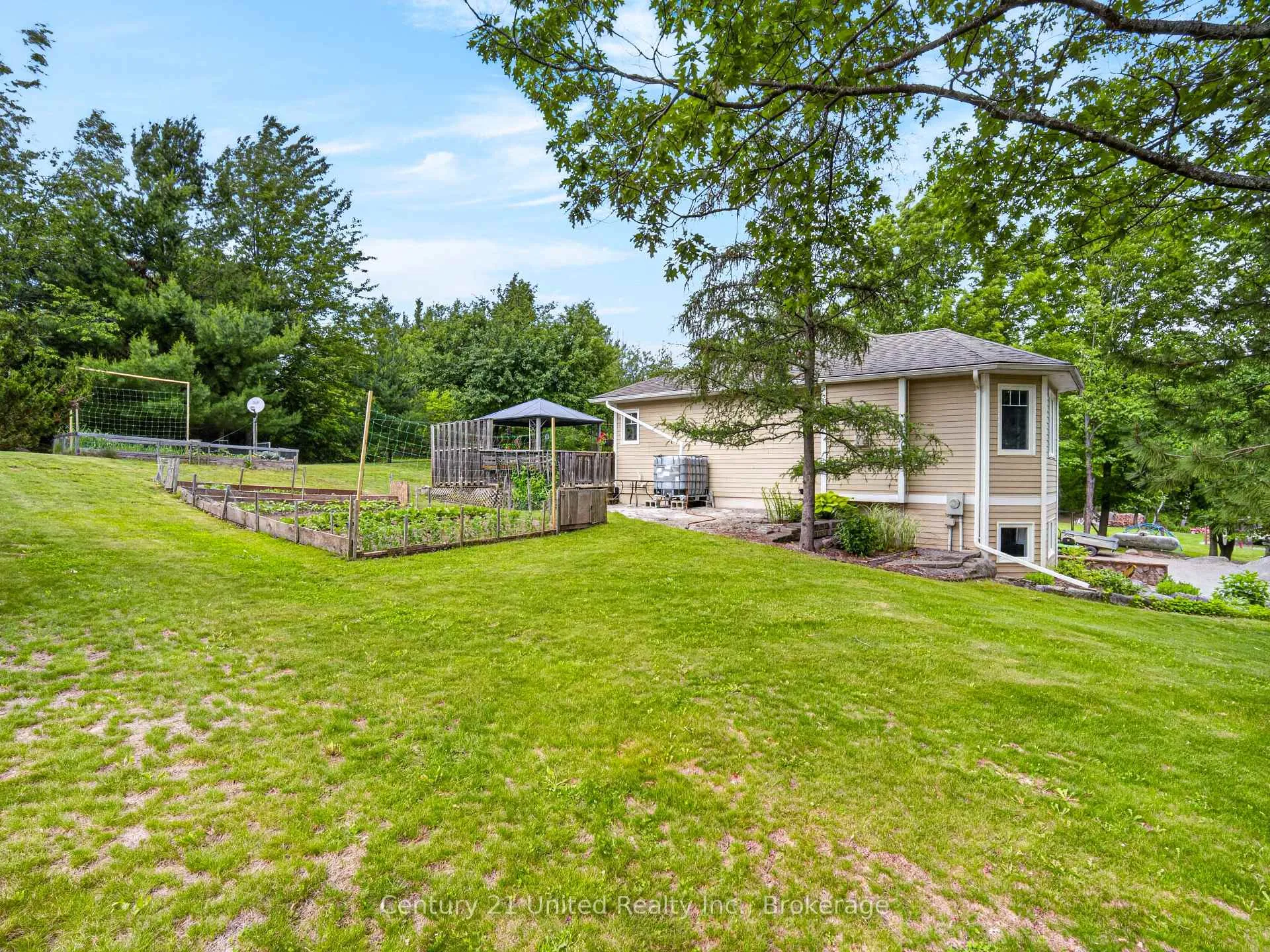 Photo 37 of 3034 Clear Lake Road, Selwyn — HOMEH