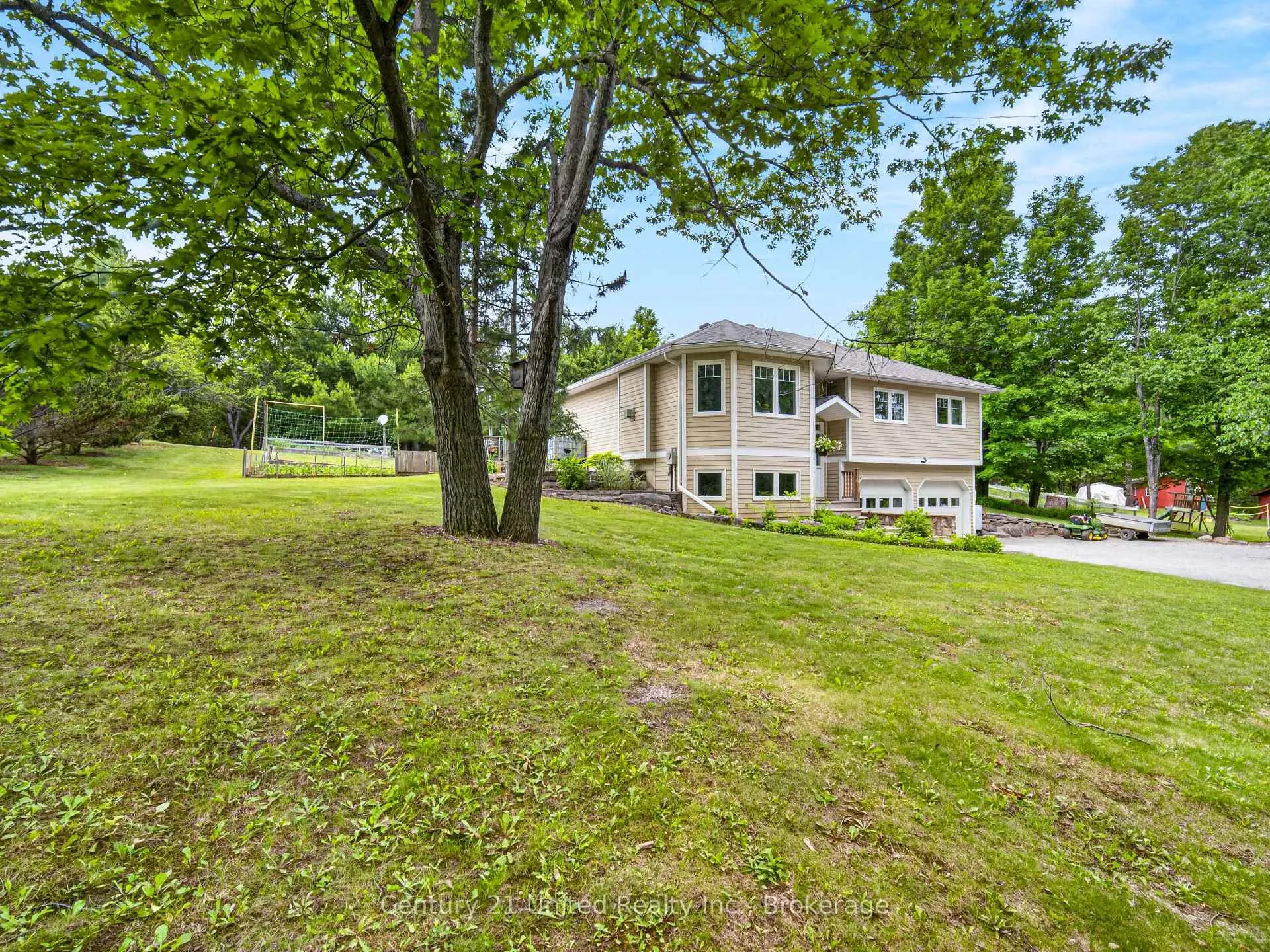 Photo 38 of 3034 Clear Lake Road, Selwyn — HOMEH