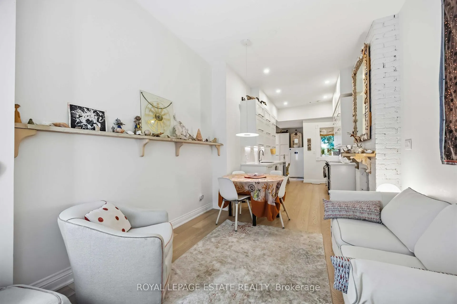 Photo 4 of 100 Seaton Street, Toronto, Cabbagetown-South St. James Town — HOMEH