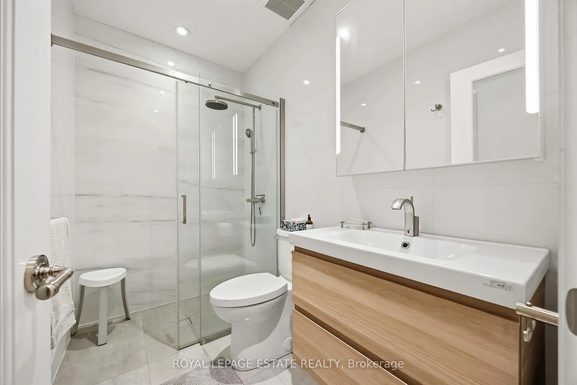 Photo 13 of 100 Seaton Street, Toronto, Cabbagetown-South St. James Town — HOMEH